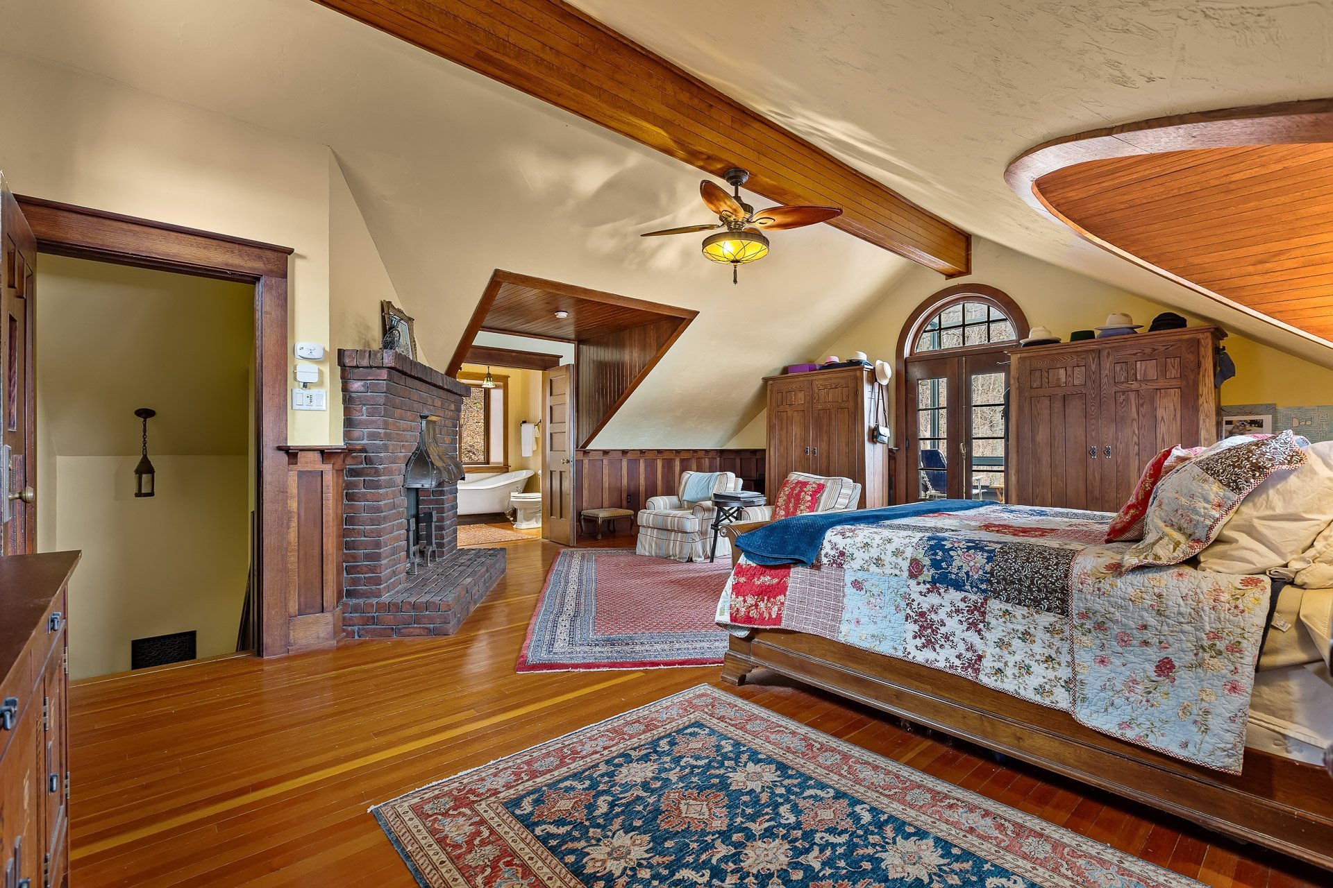 Master bedroom