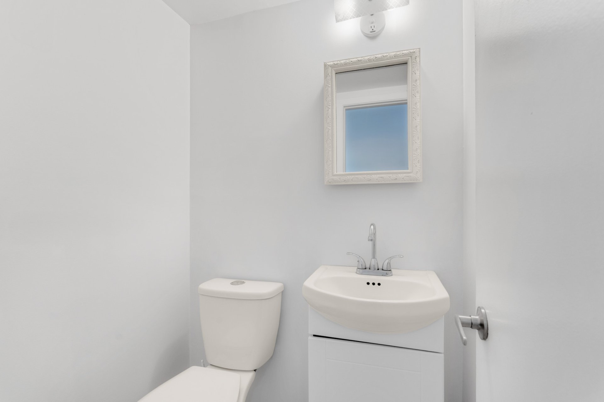 Powder room