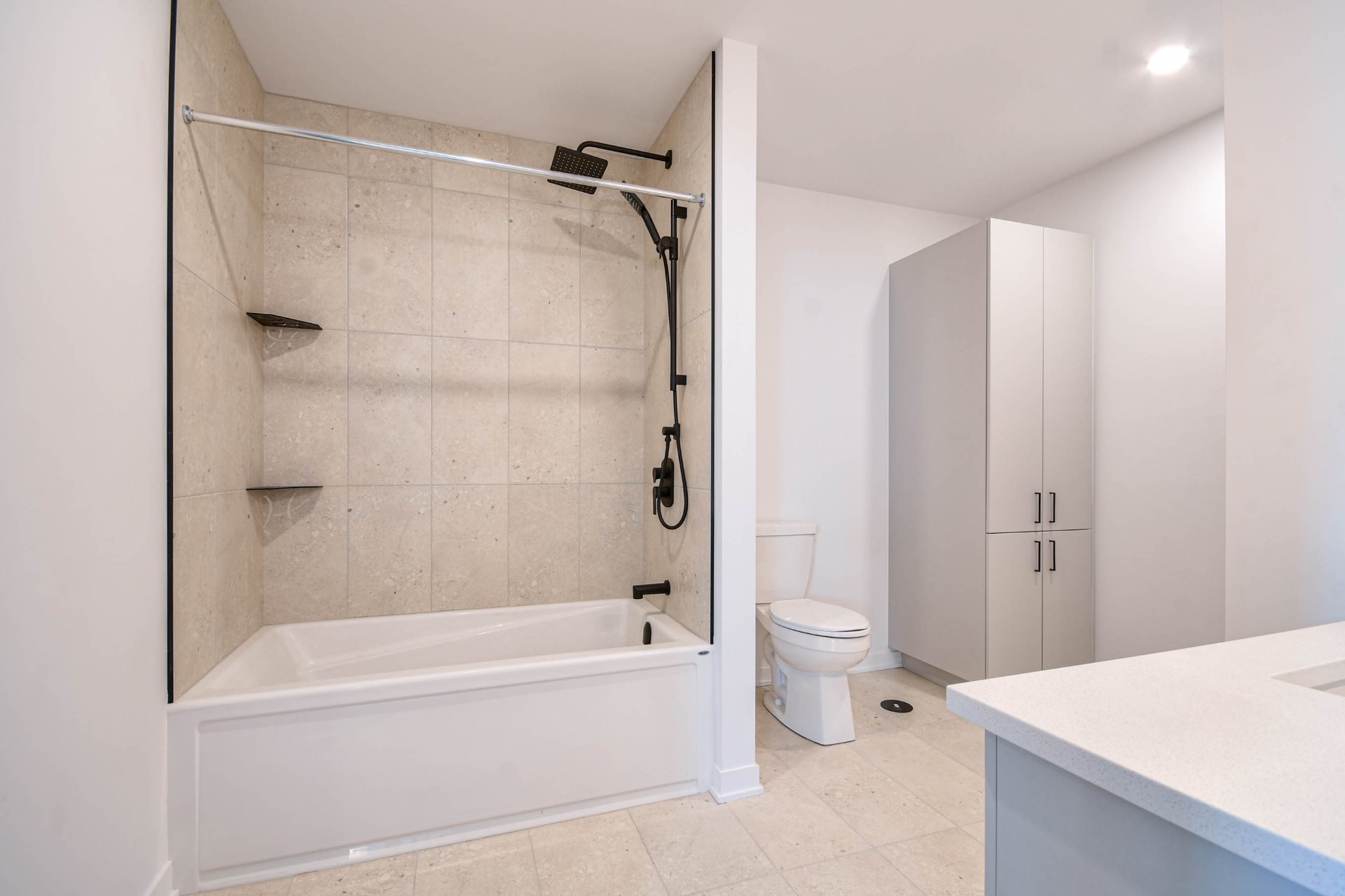 Salle de bains - Logement au sous sol