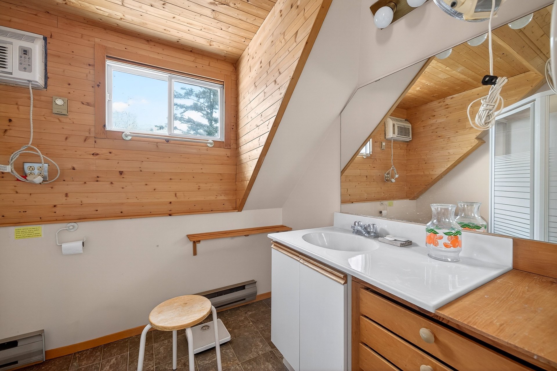 Salle de bains attenante à la CCP - Loft