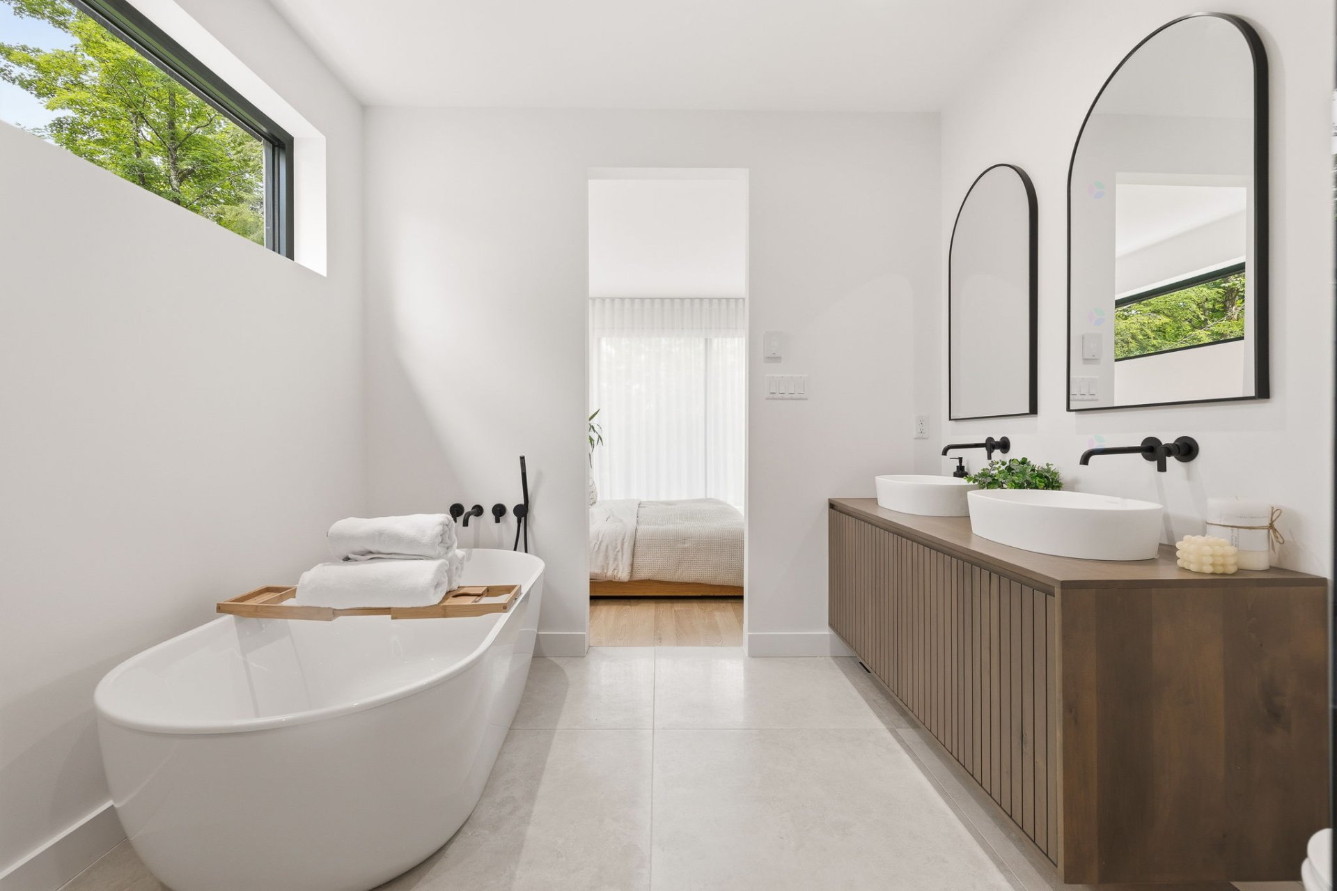 Ensuite bathroom