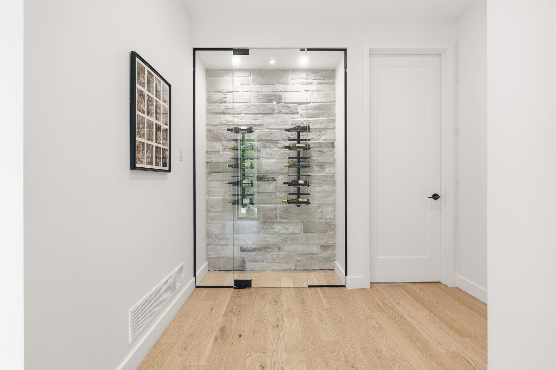 Built-in wine cellar