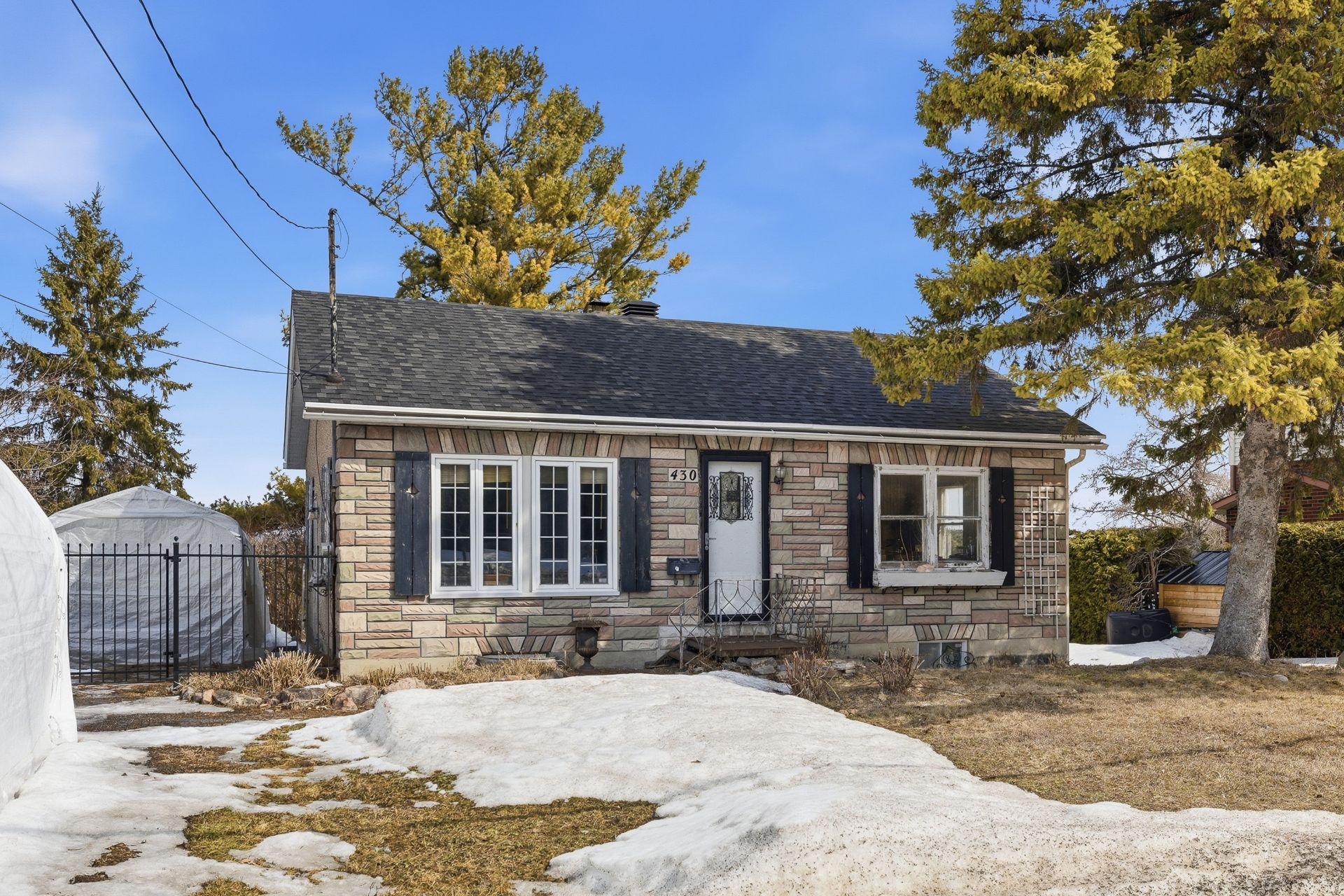 430 Boul. des Hautes-Plaines