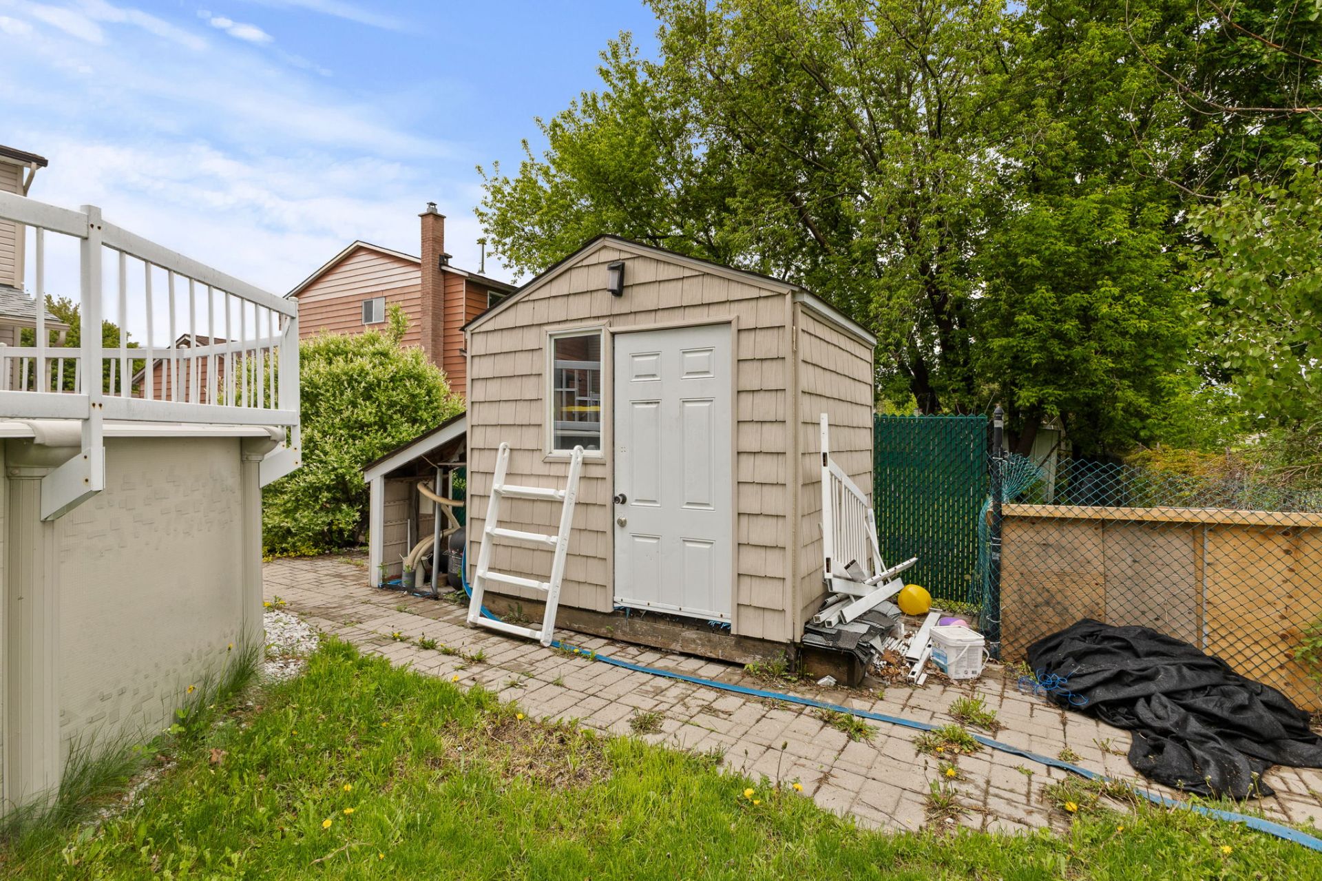 Shed