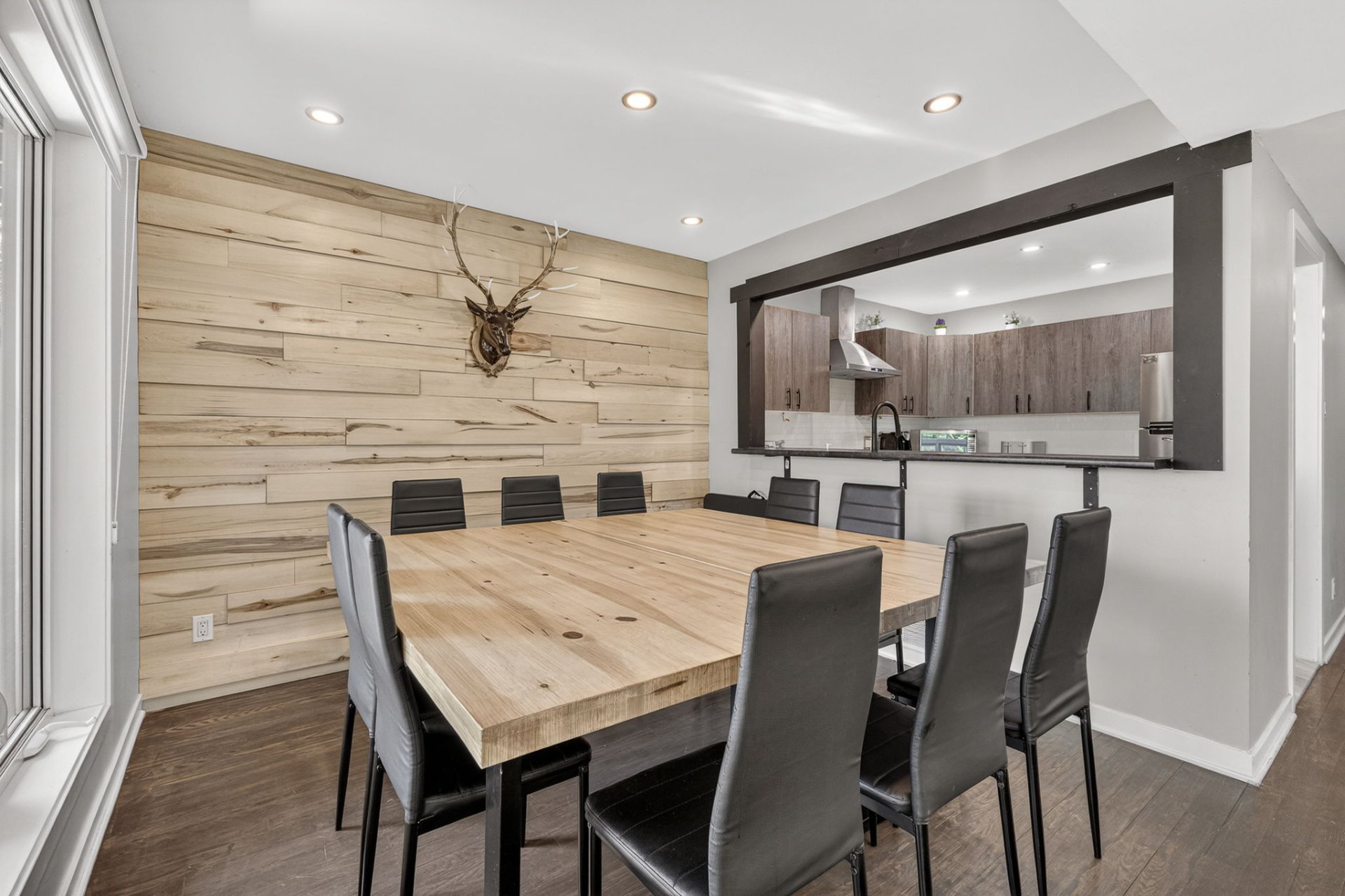 Dining room - Ground floor condo