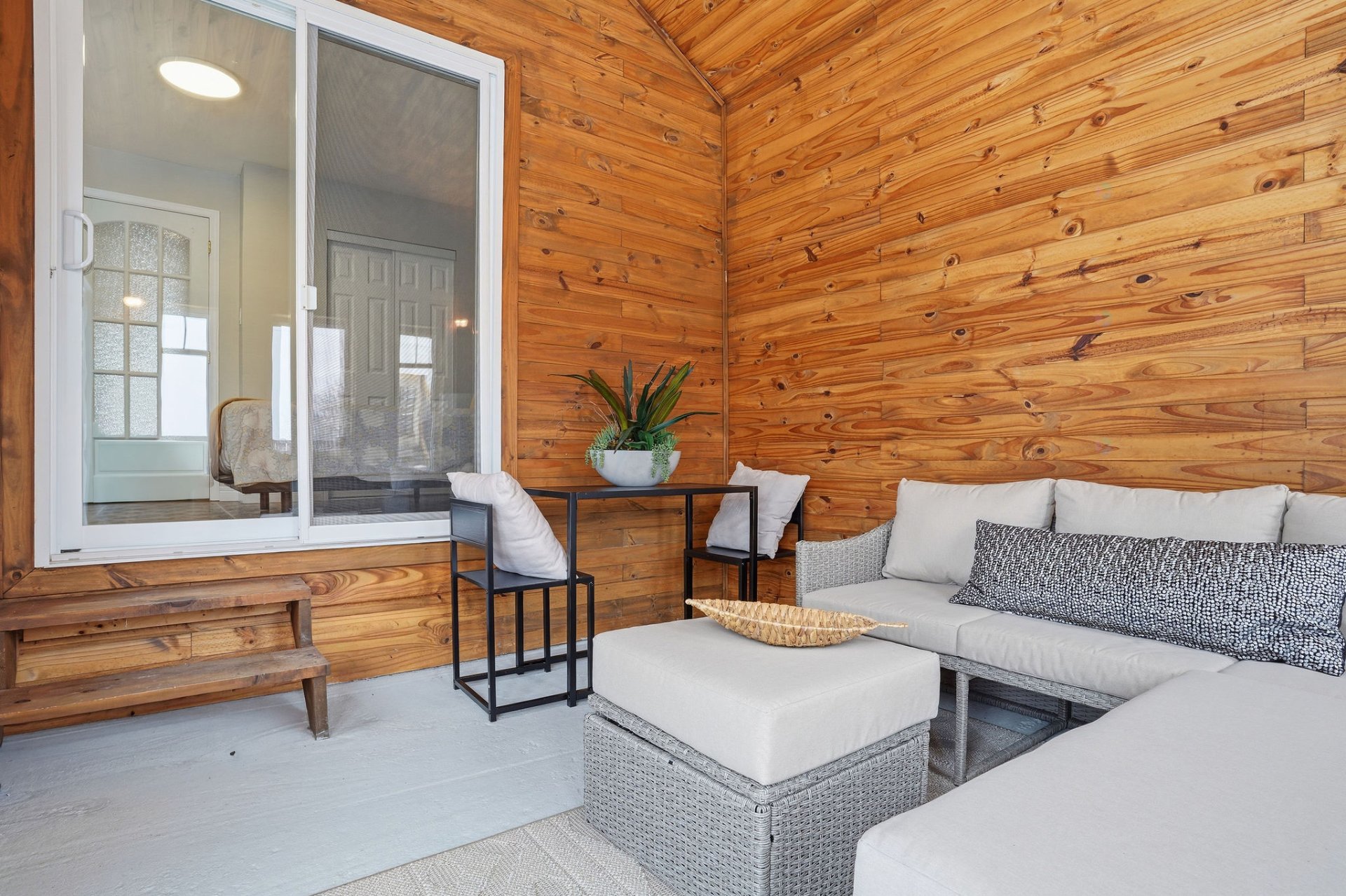 Solarium/Sunroom