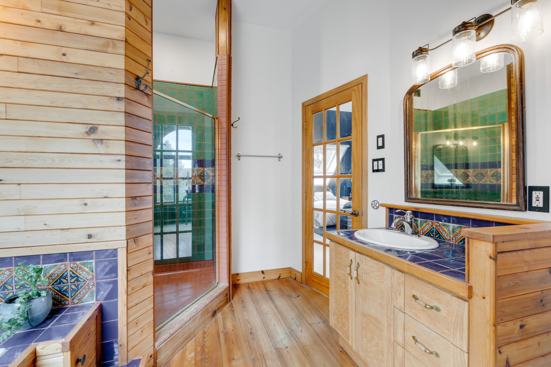 Salle de bains attenante à la CCP