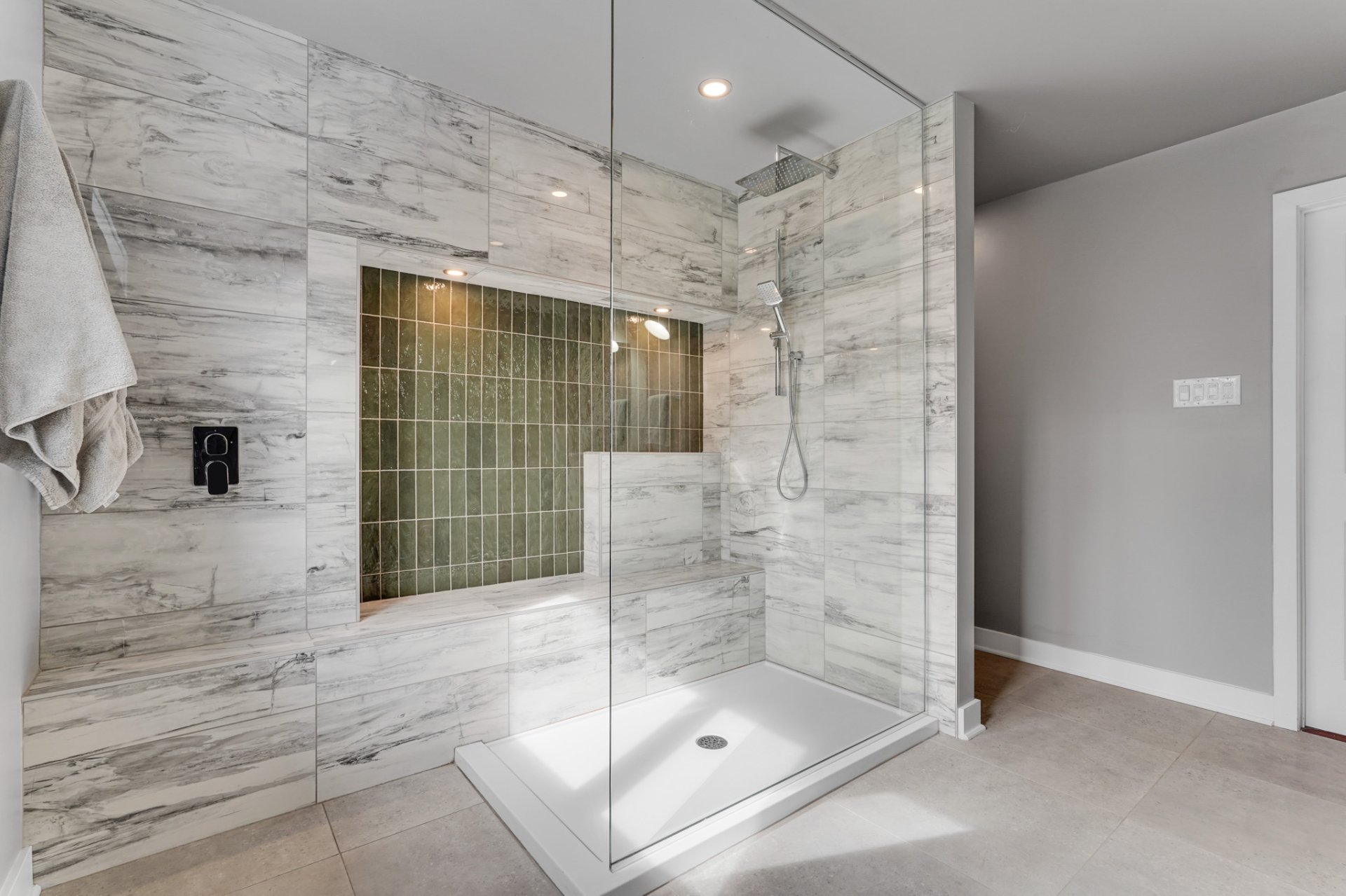 Salle de bains attenante à la CCP