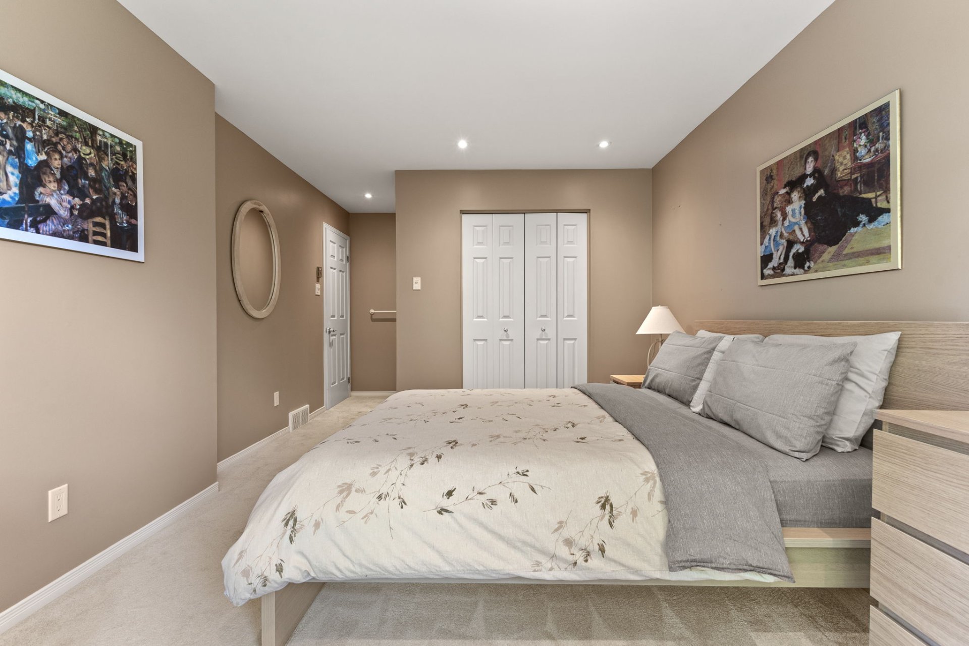 Chambre à coucher