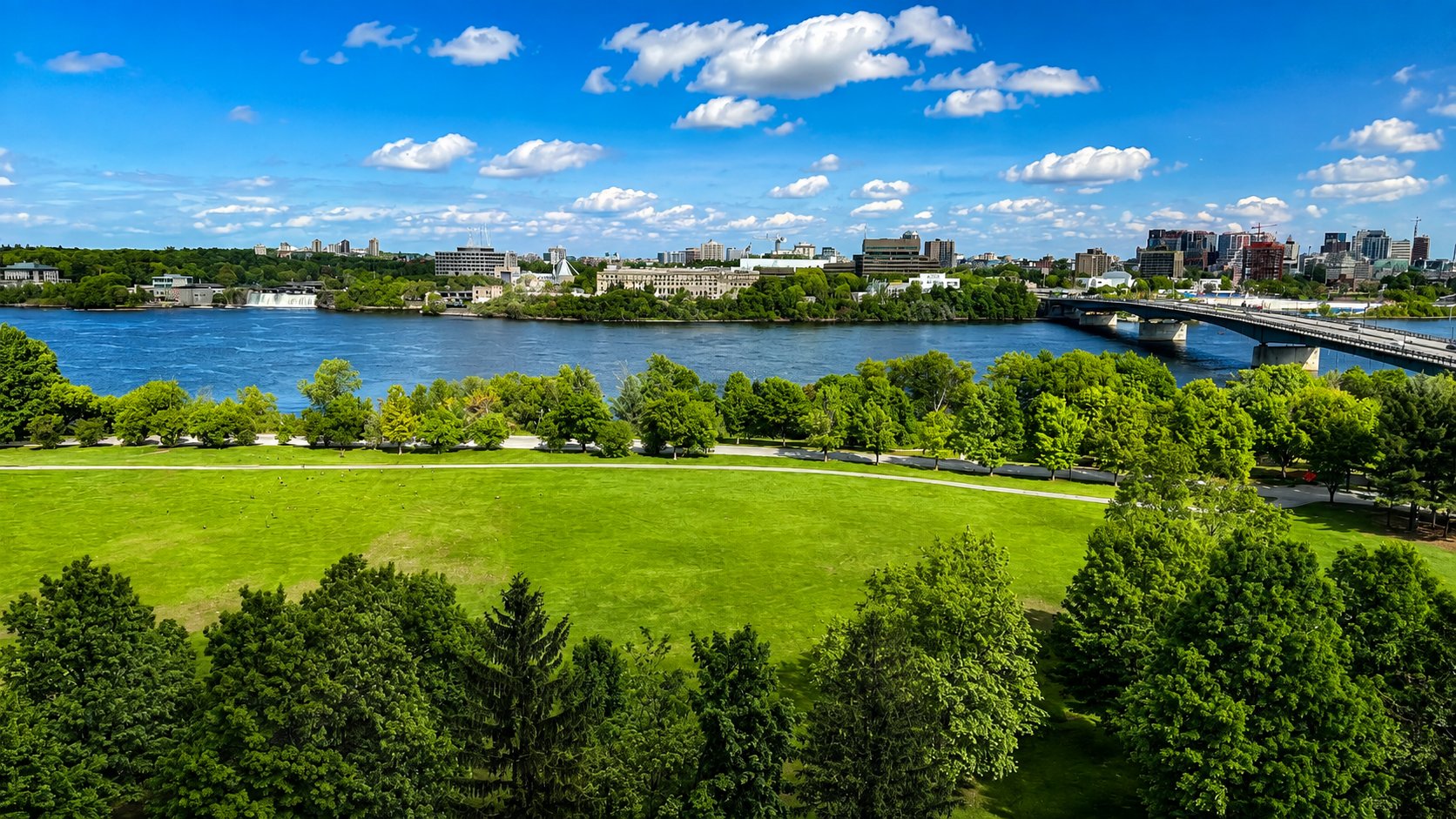 Vue sur l'eau