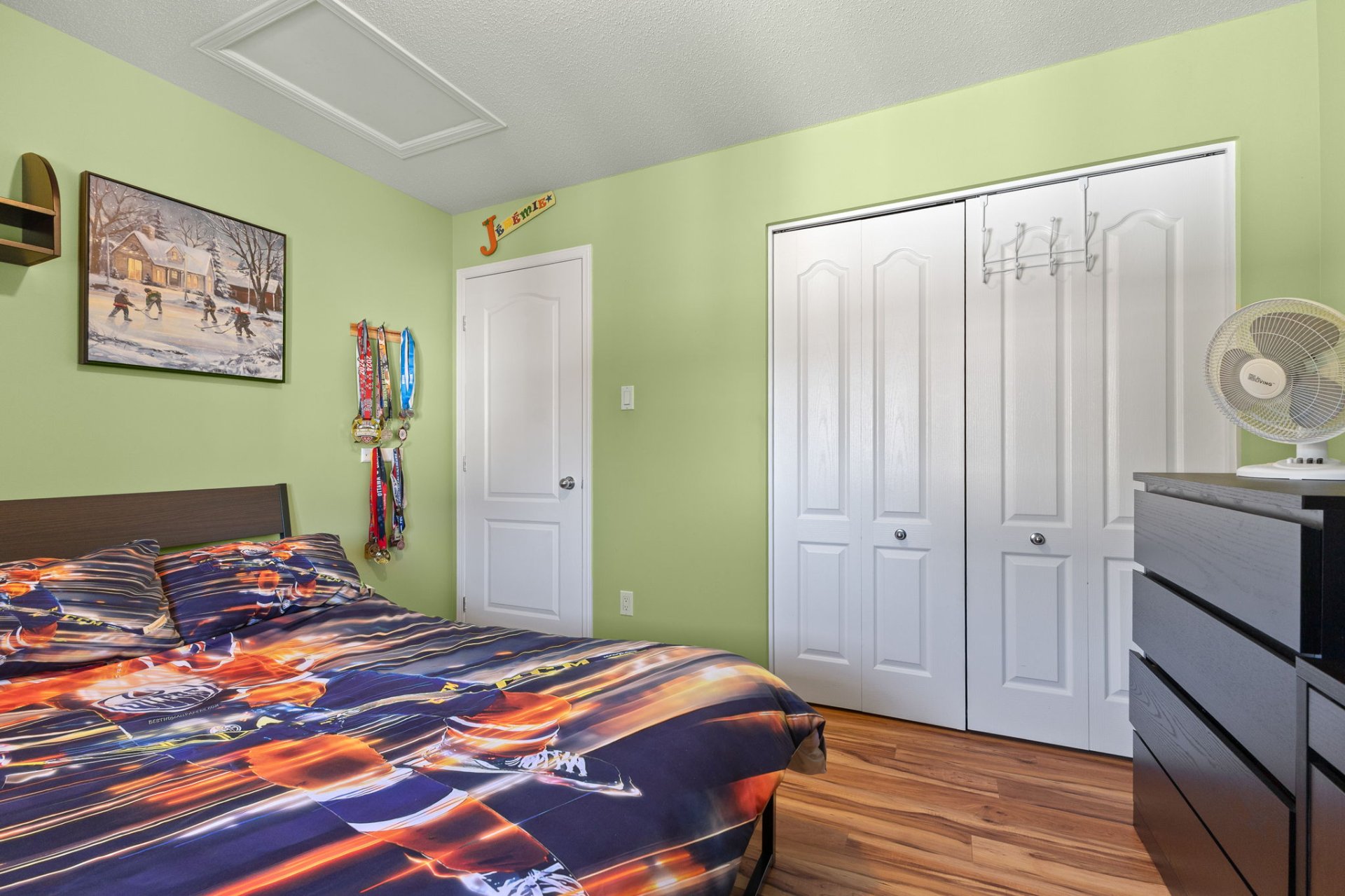 Bedroom