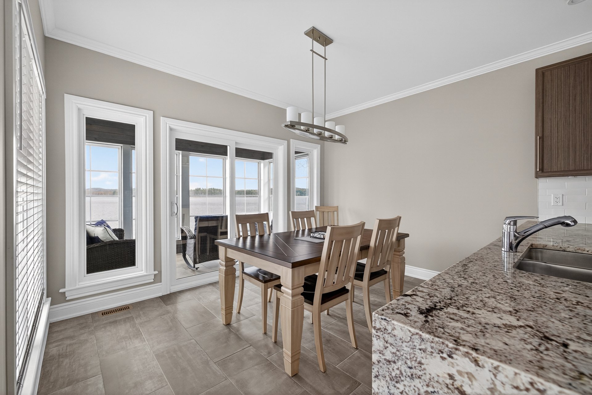 Dining room