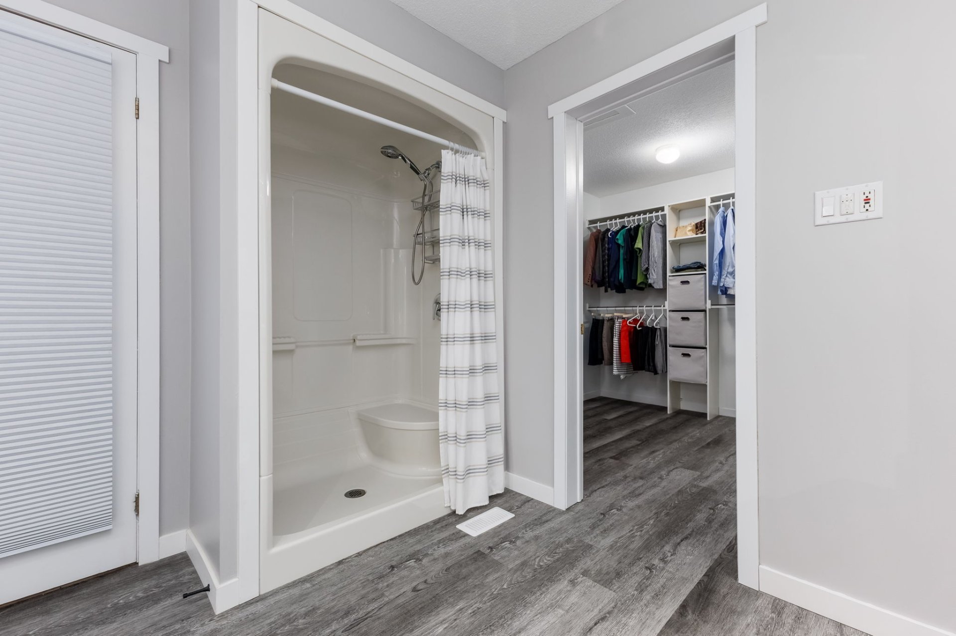 Salle de bains attenante à la CCP