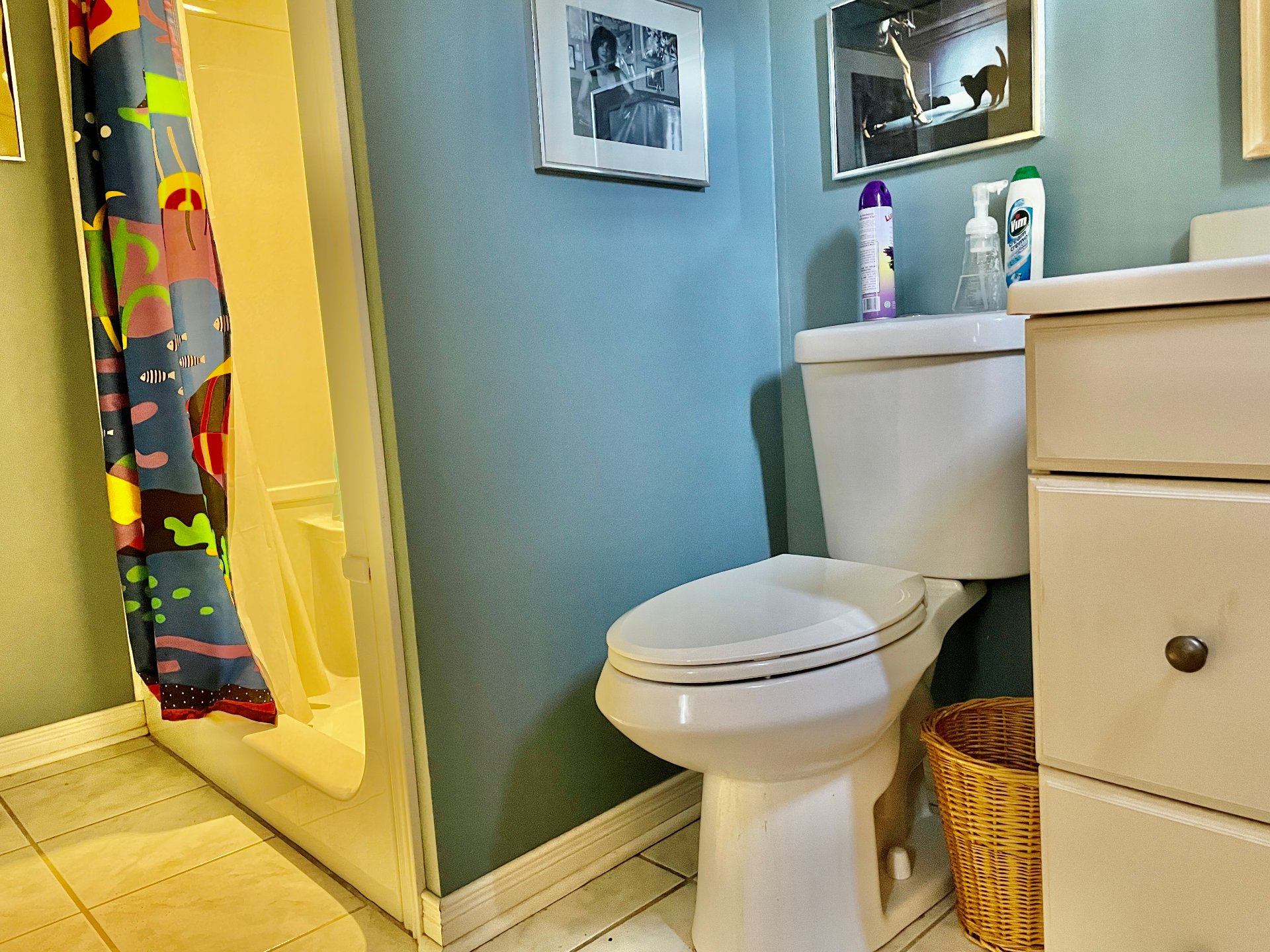 Powder room