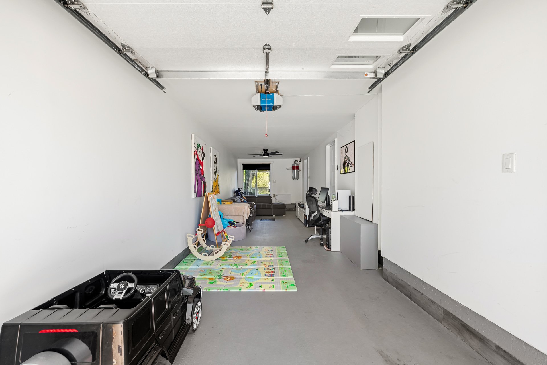 Garage