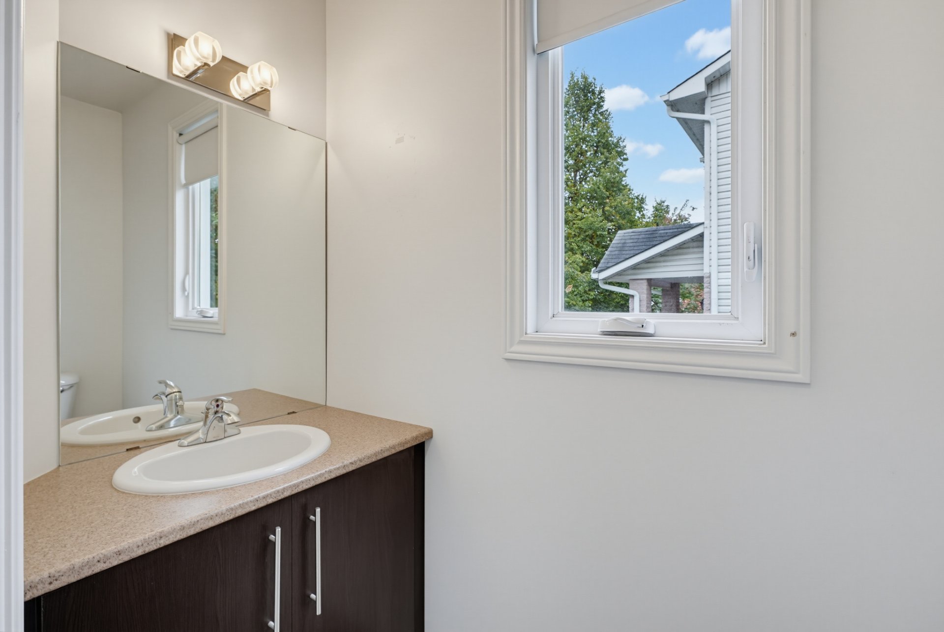 Powder room