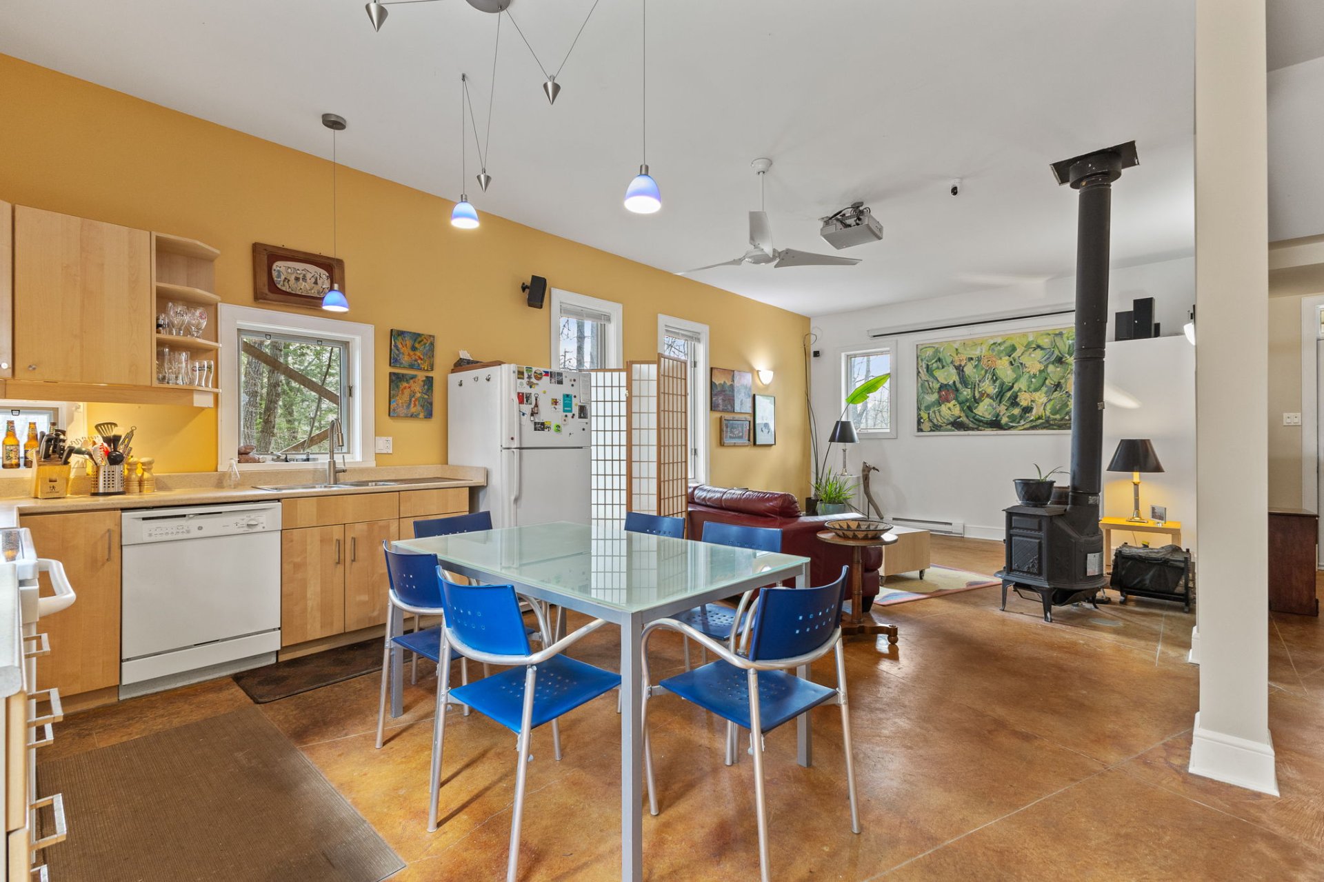 Dining room