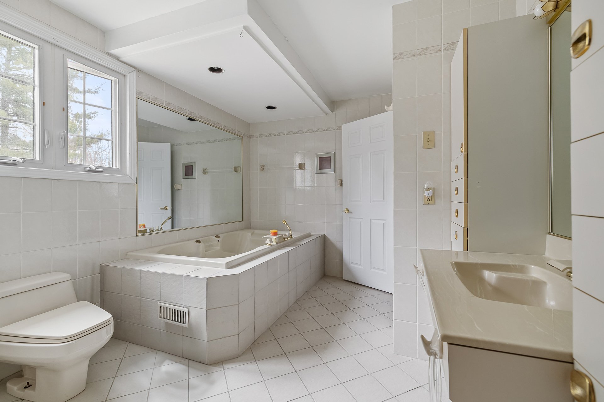 Salle de bains attenante à la CCP