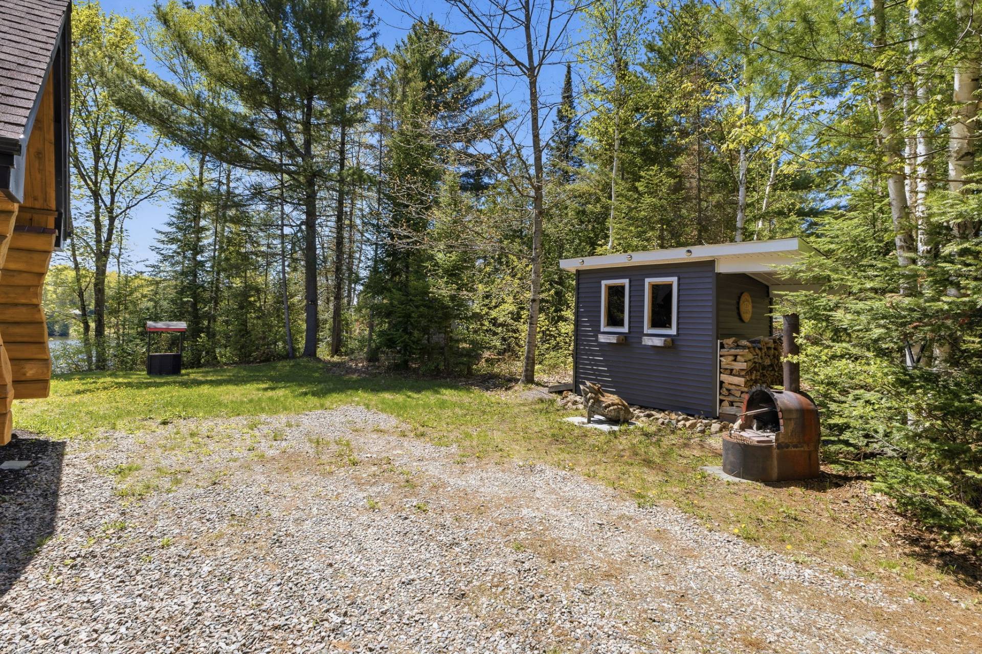 Shed