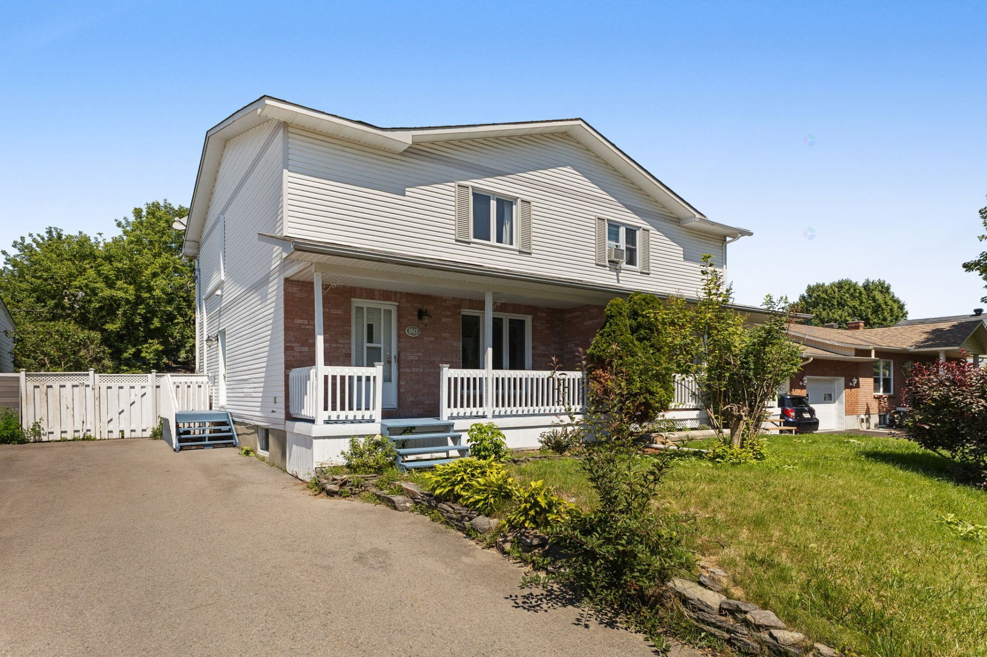1643 Rue Joanette 