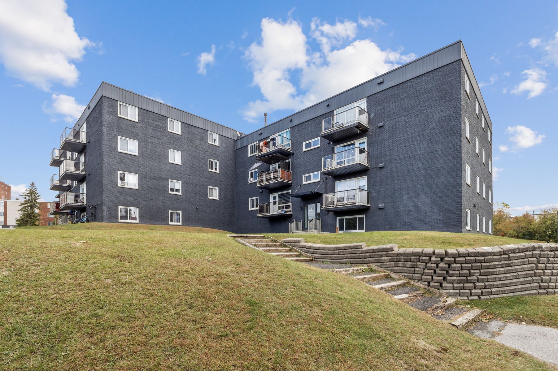 81 Rue Pearson 201