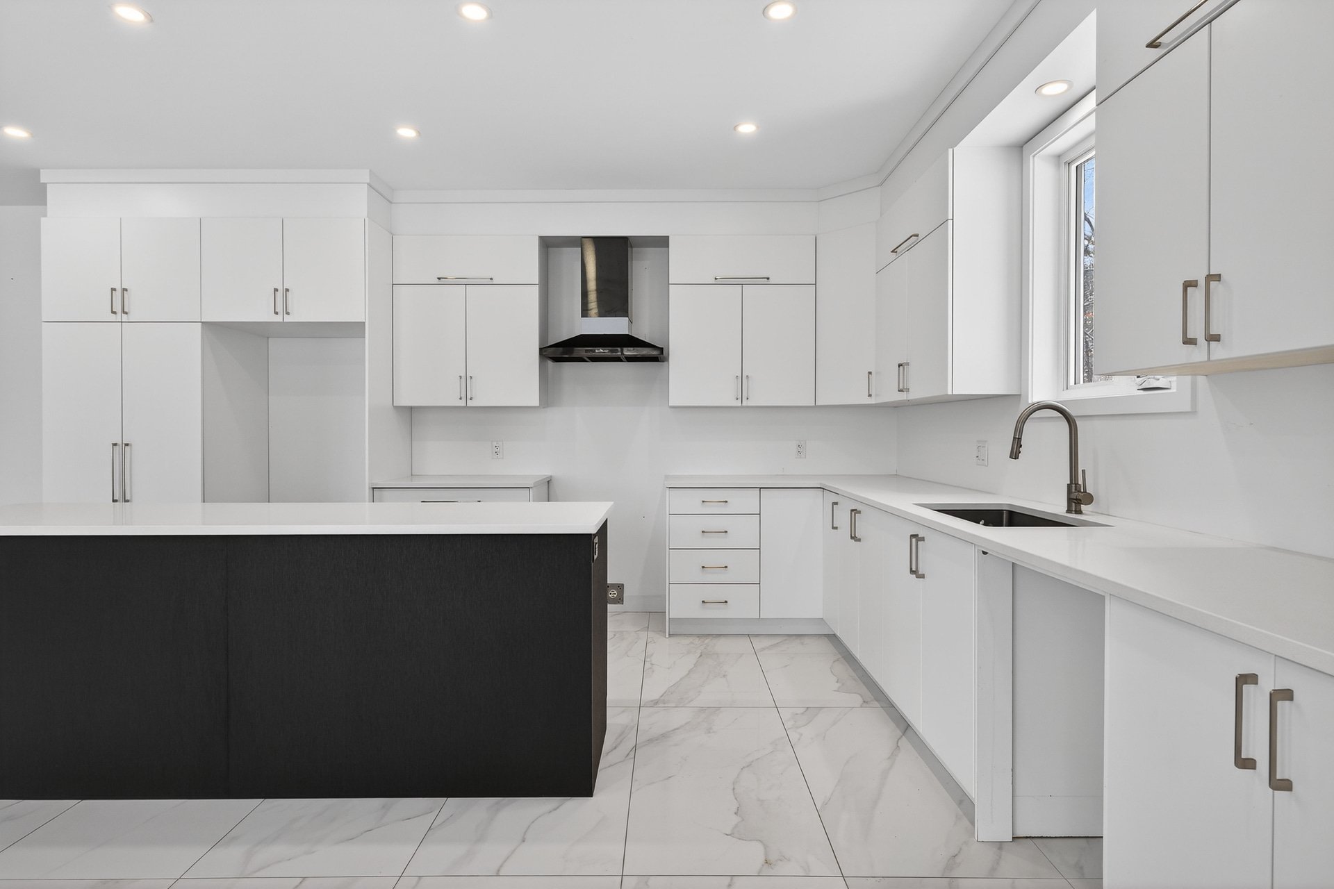 Kitchen - Authentic images of the property as is.