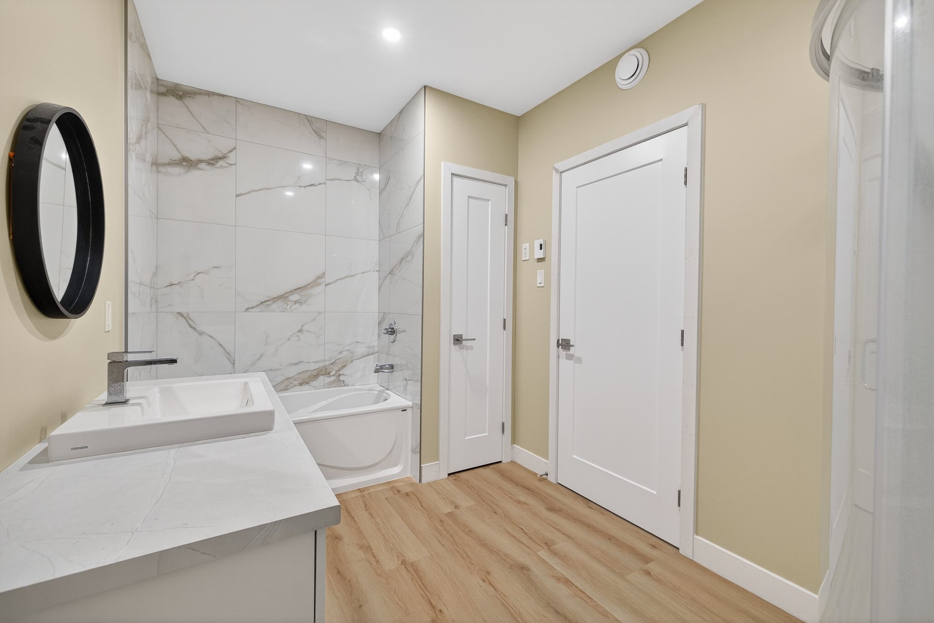 Bathroom - Authentic images of the property as is.