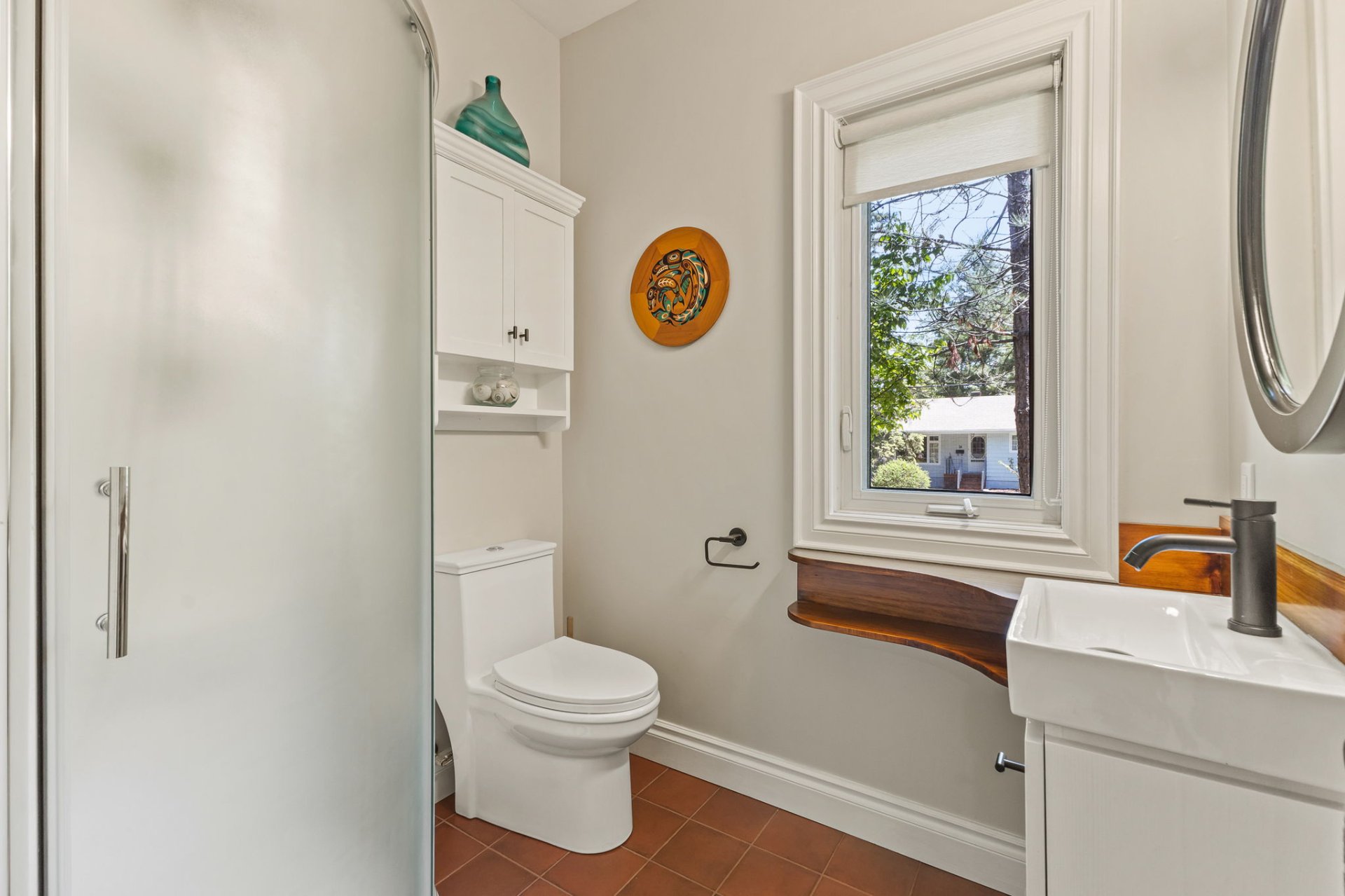 Ensuite bathroom