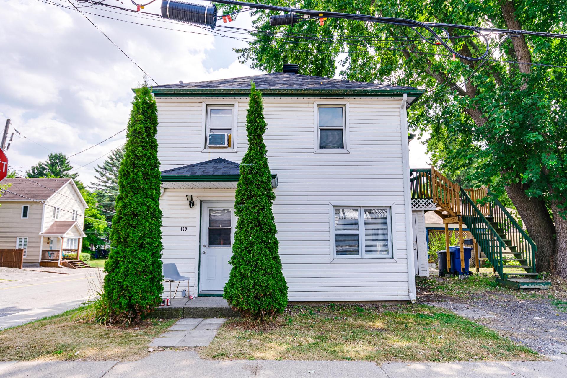 120 Rue Lamennais 