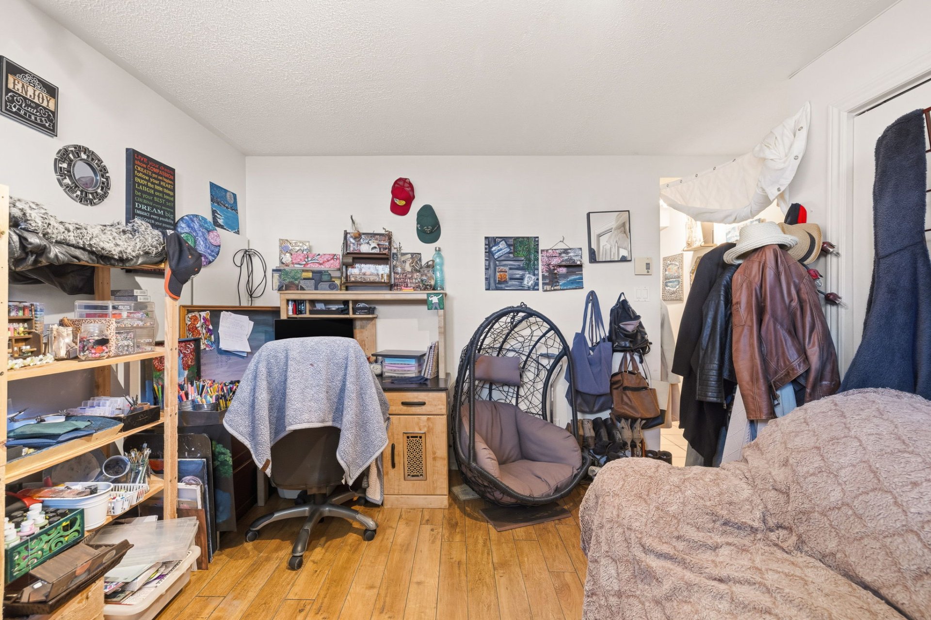 Salon