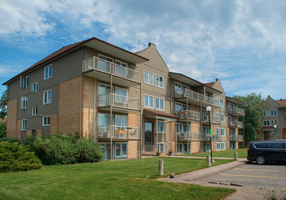 462 Boul. Alexandre-Taché 402
