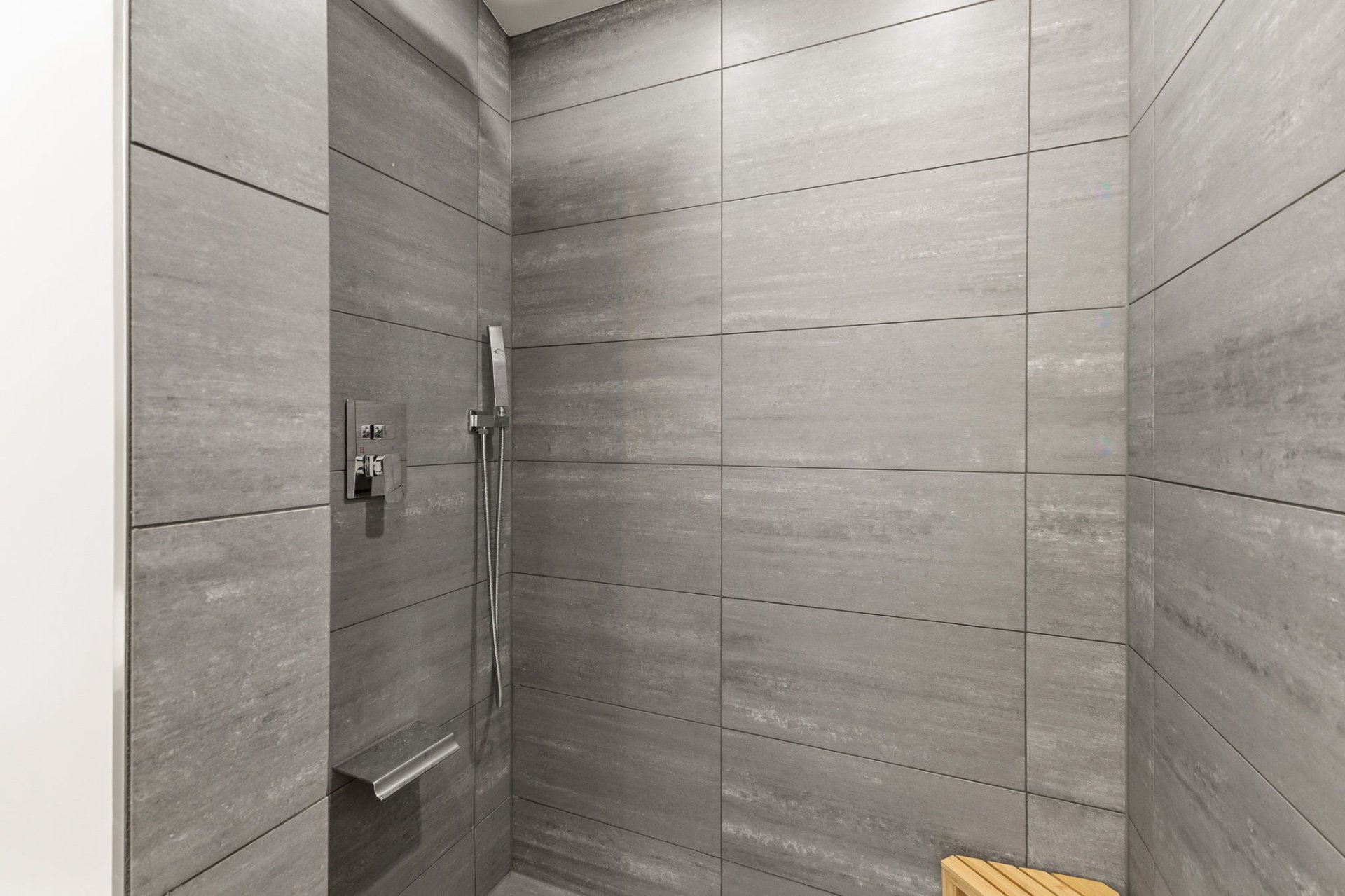 Ensuite bathroom