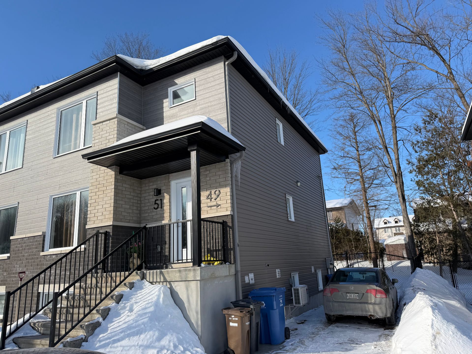 49-51 Rue F.-X.-Boileau 