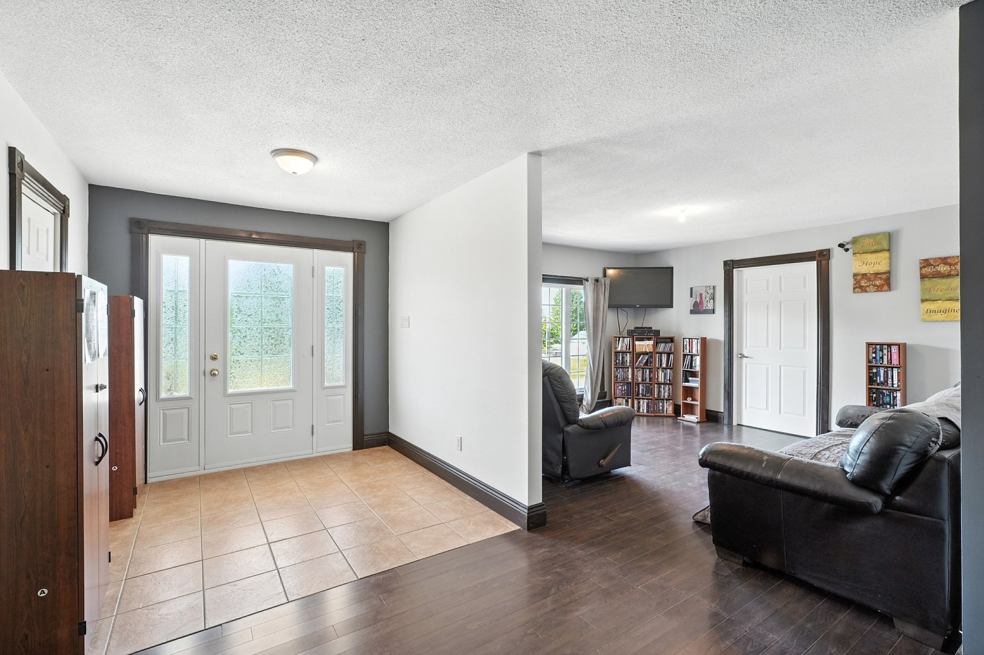 Autre - Entrée avant