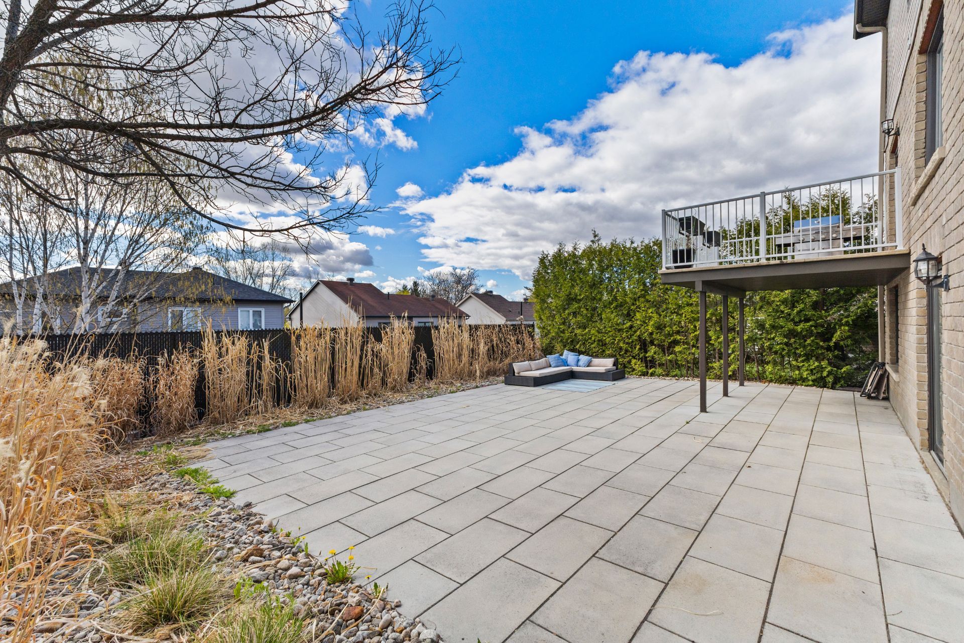 Cour