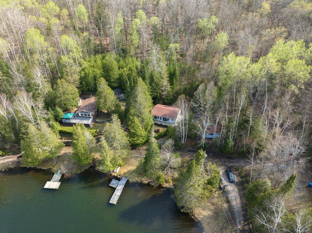 81 Ch. du Lac-Laroche 