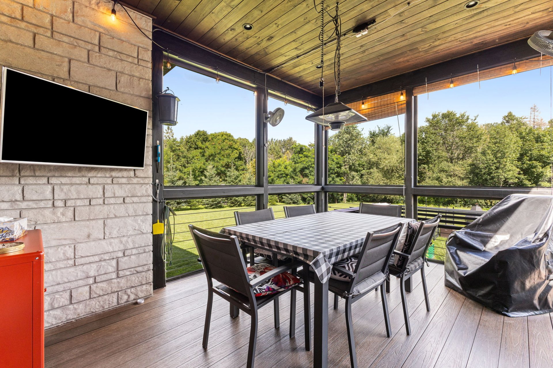 Solarium/Sunroom