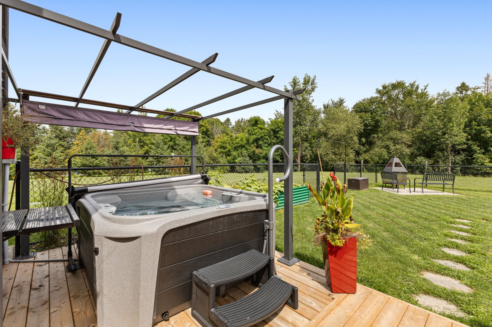 Hot tub