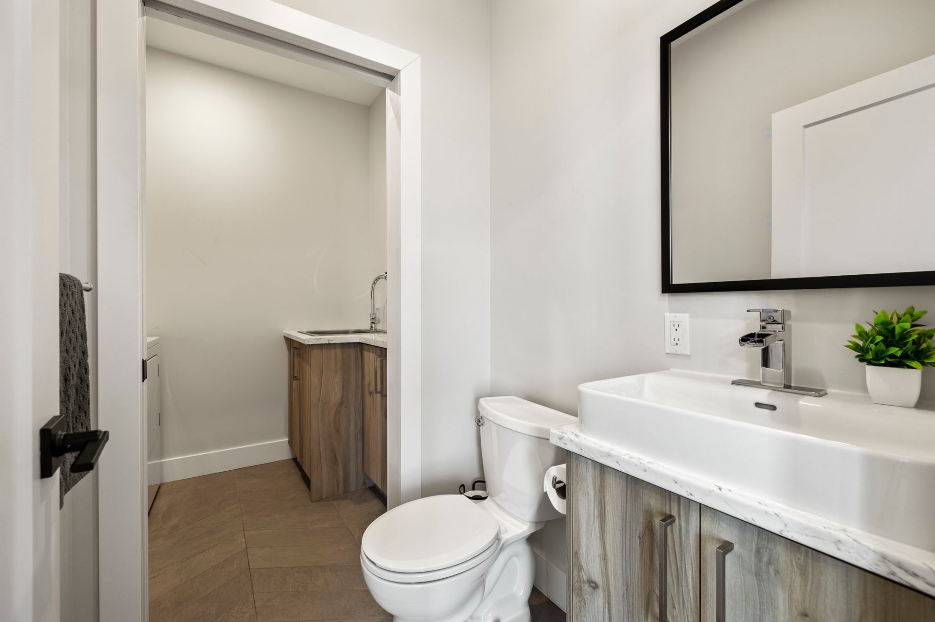 Powder room