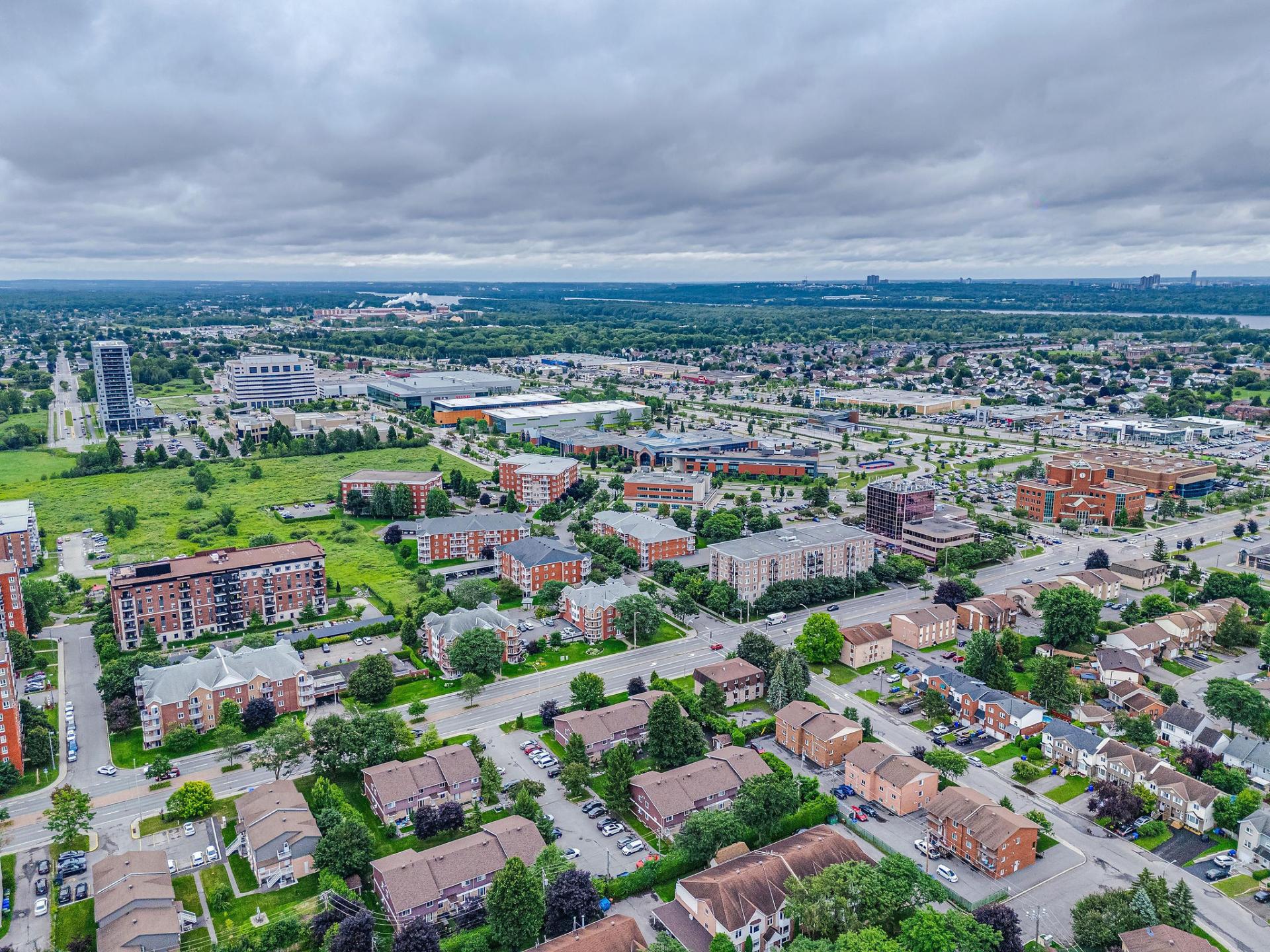Vue aérienne du quartier et des environs