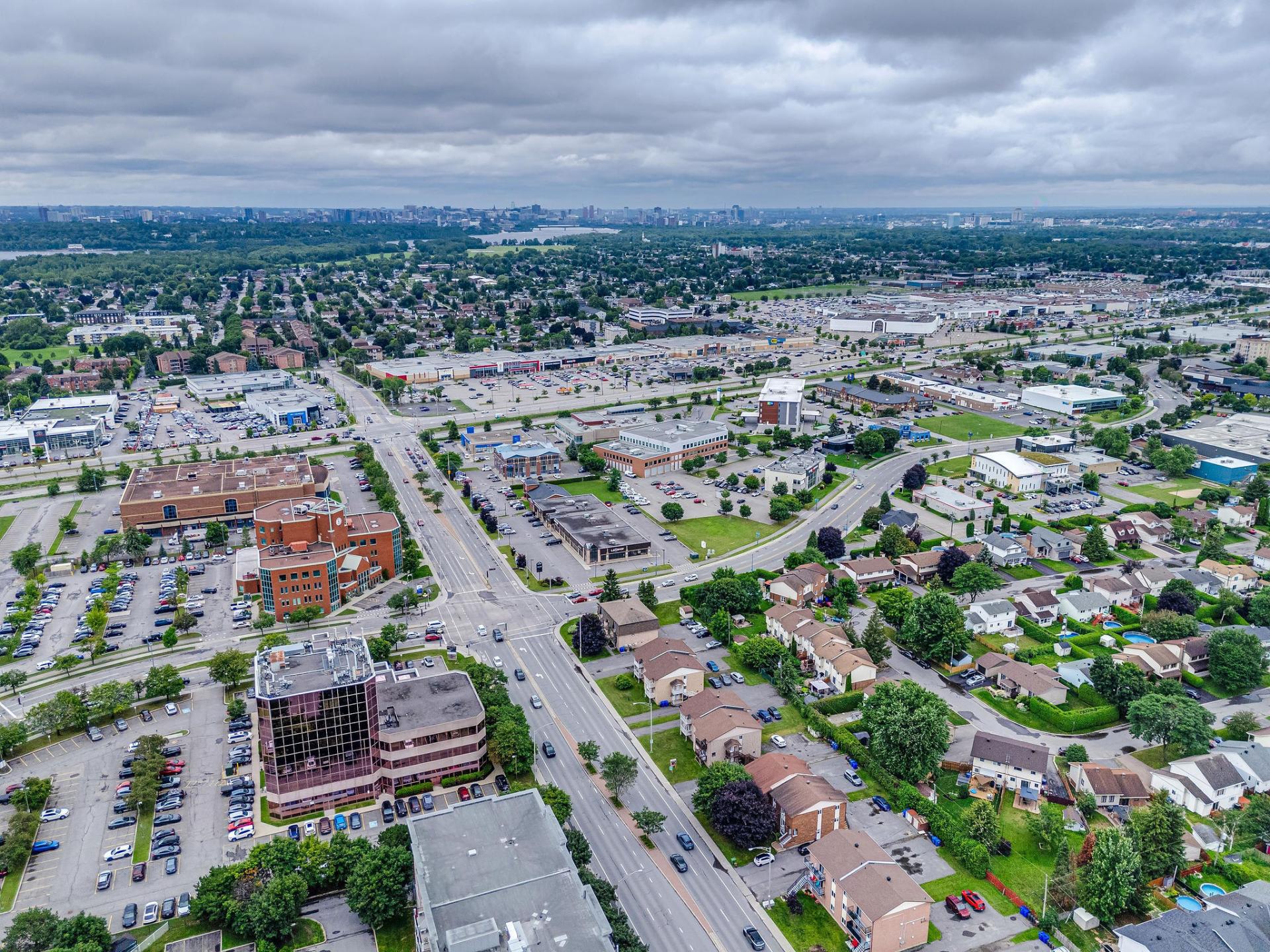 Vue aérienne du quartier et des environs