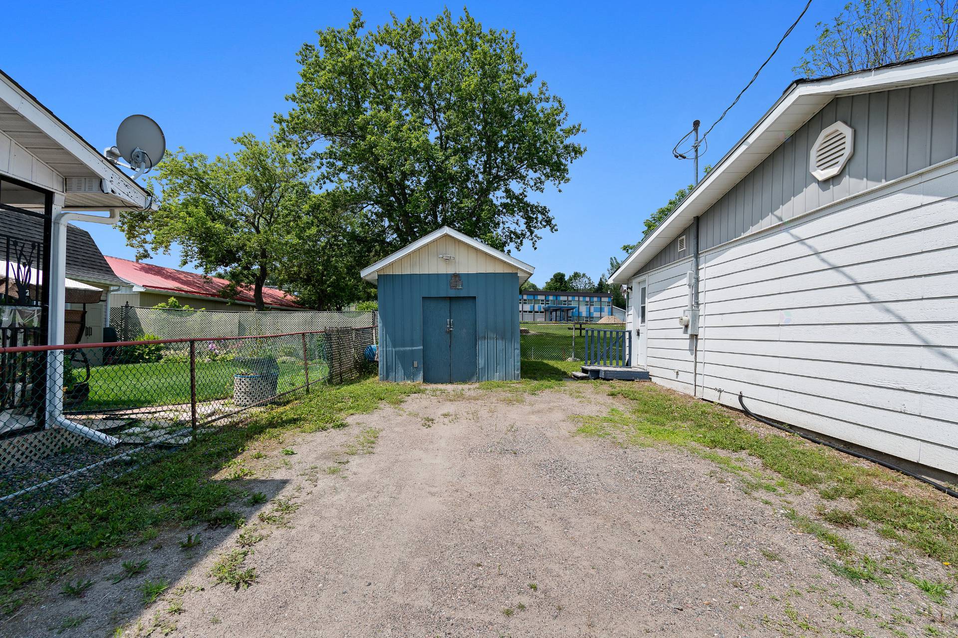 Shed