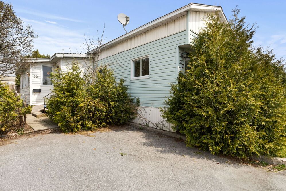 22 9e Avenue O. 