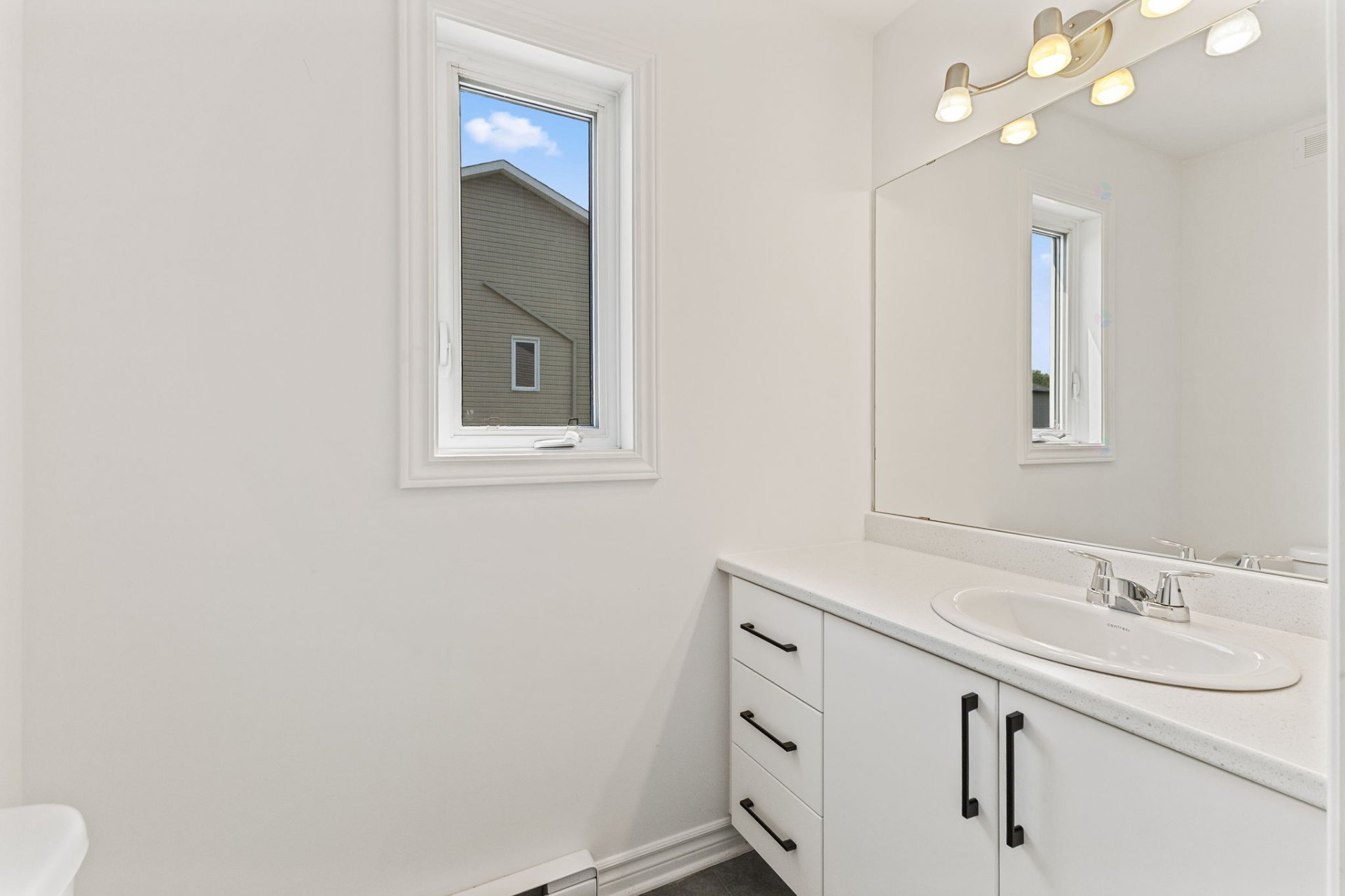 Powder room