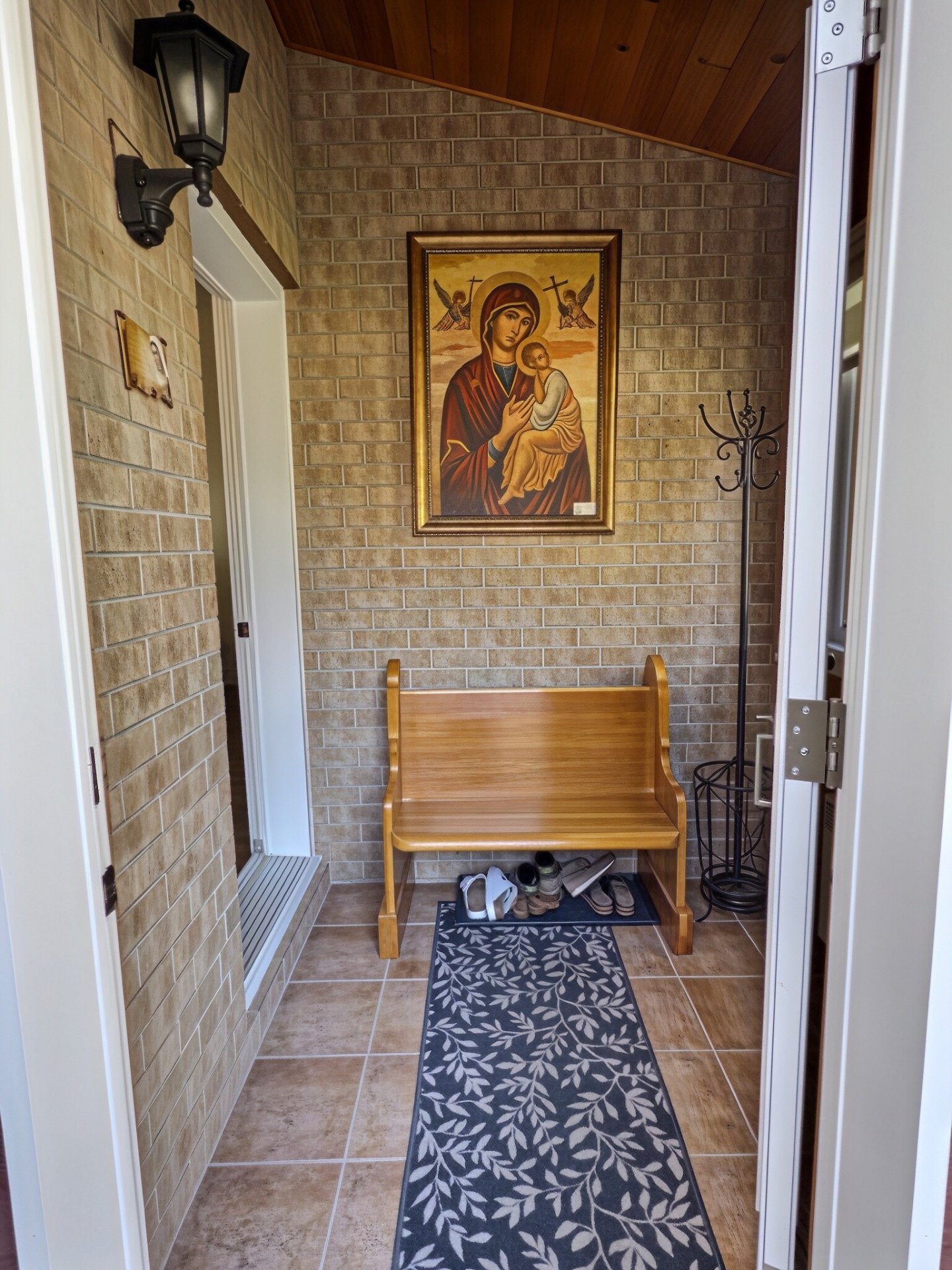 Hall