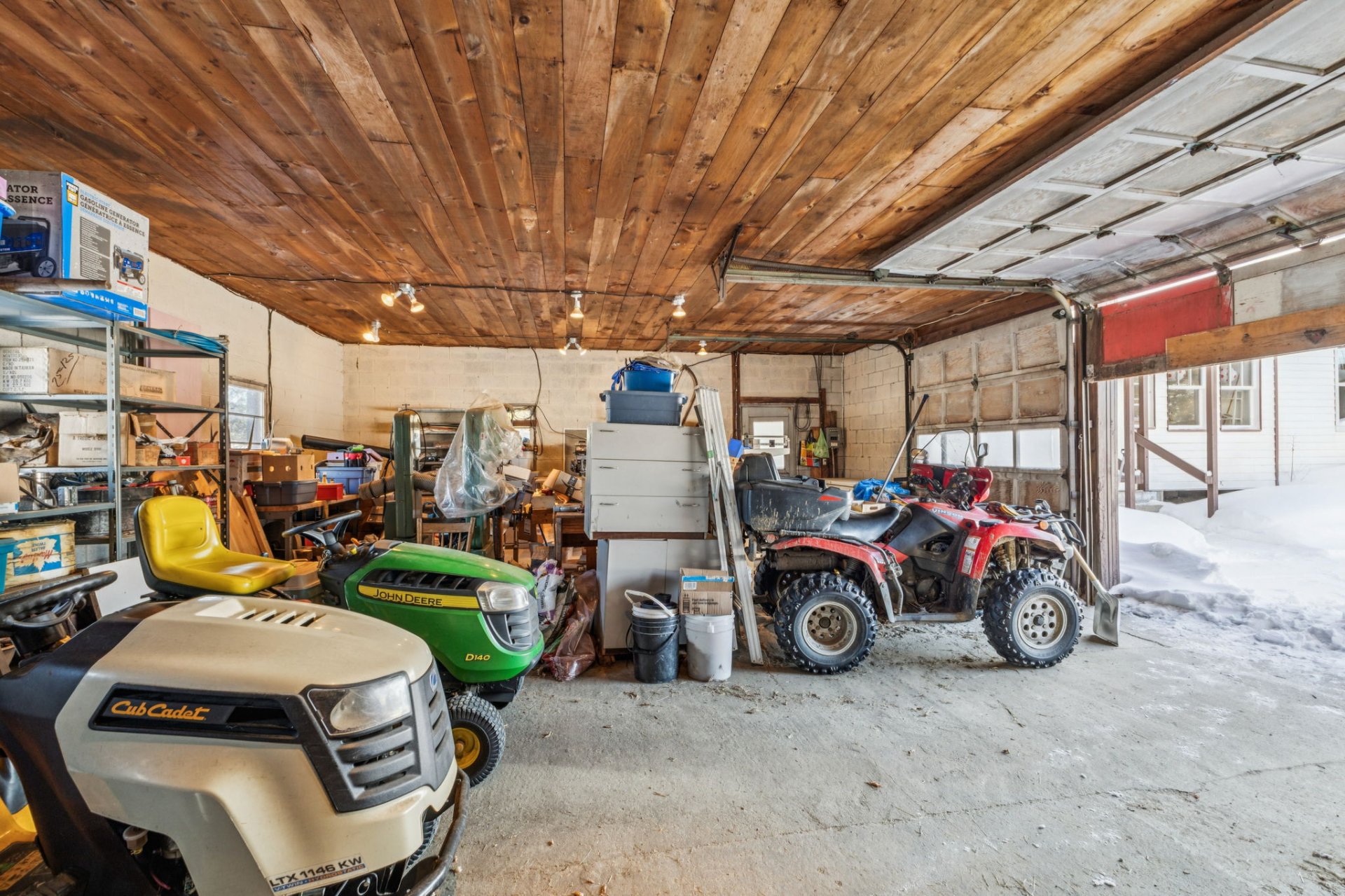 Garage