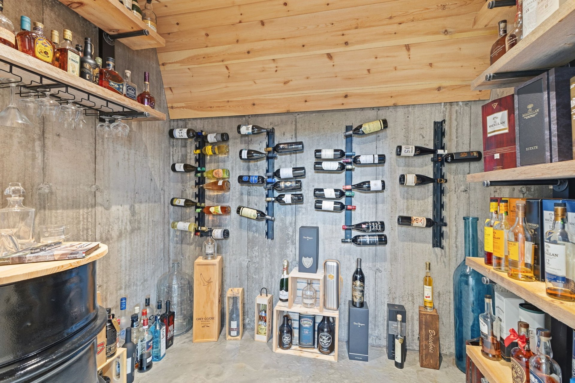 Cave/ chambre froide