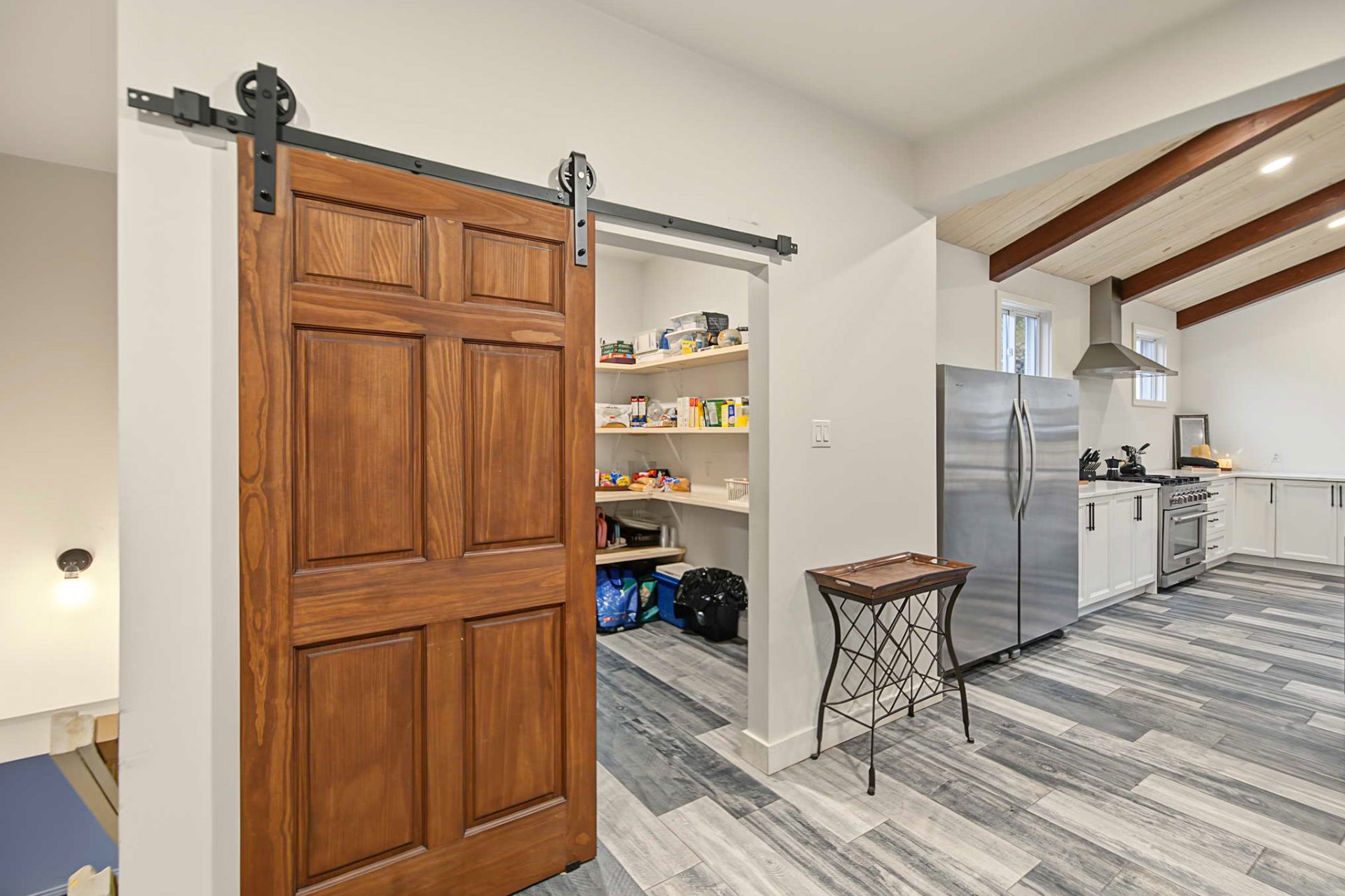 Kitchen pantry