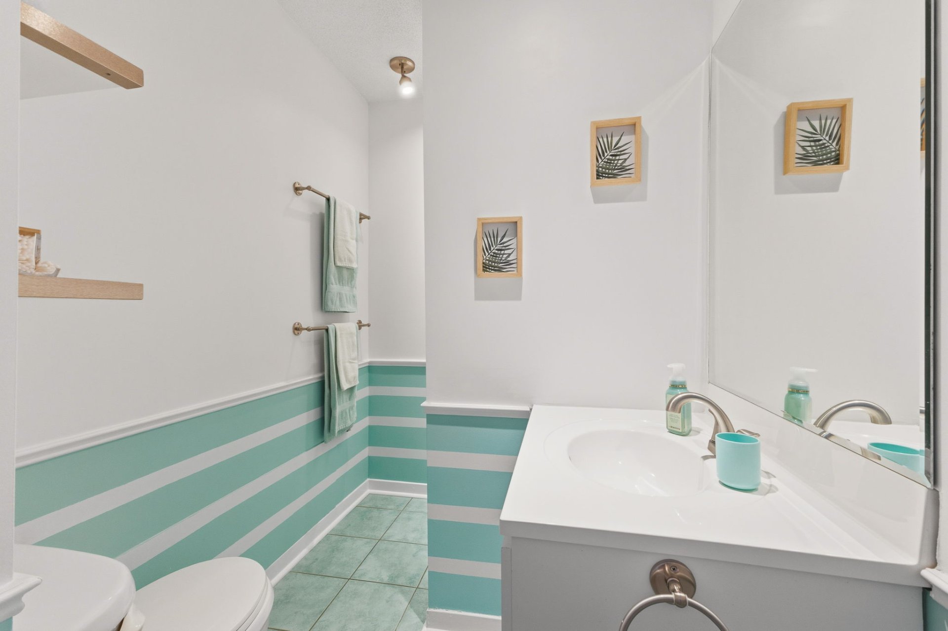 Ensuite bathroom