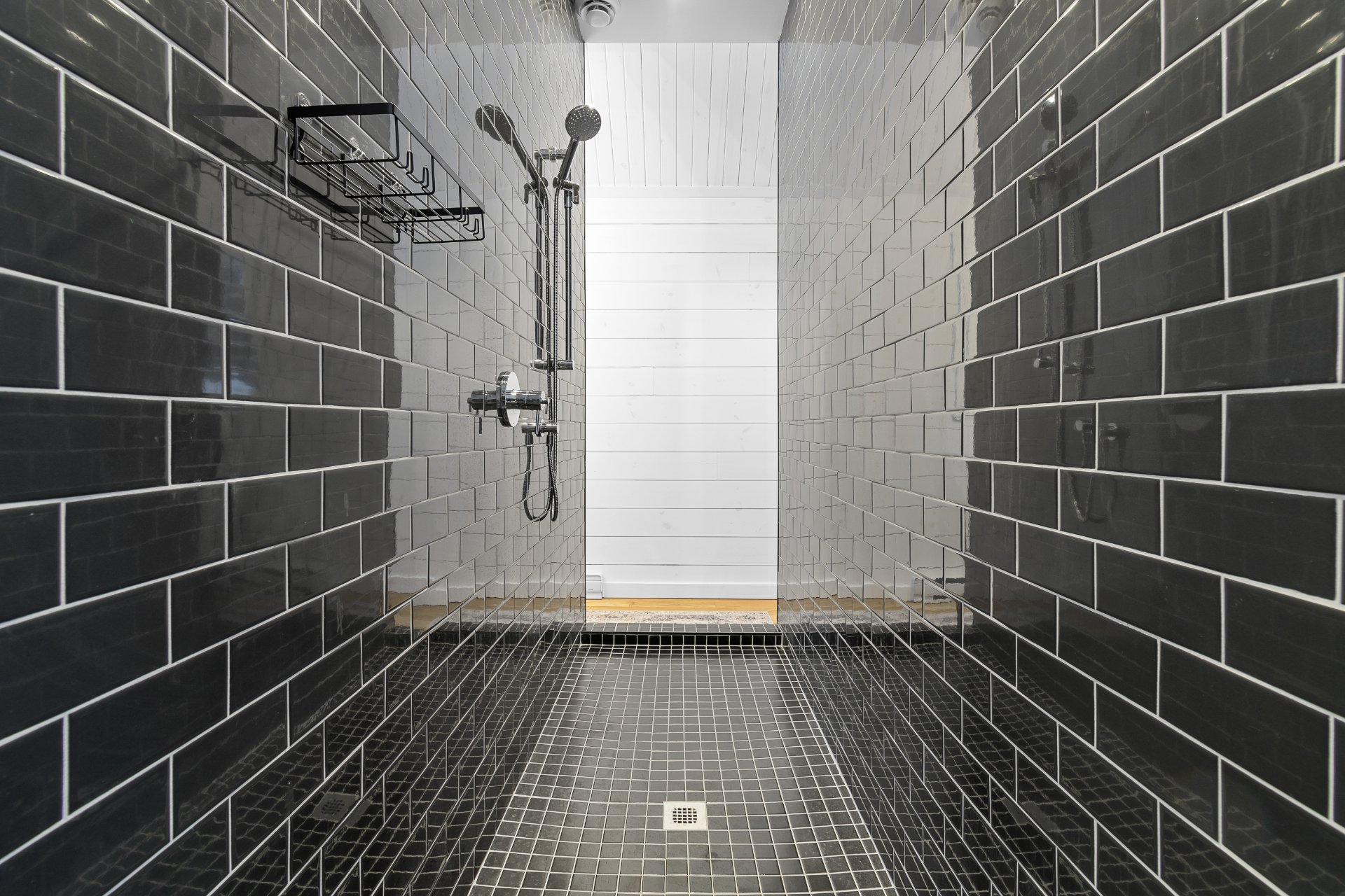 Bathroom - Shower